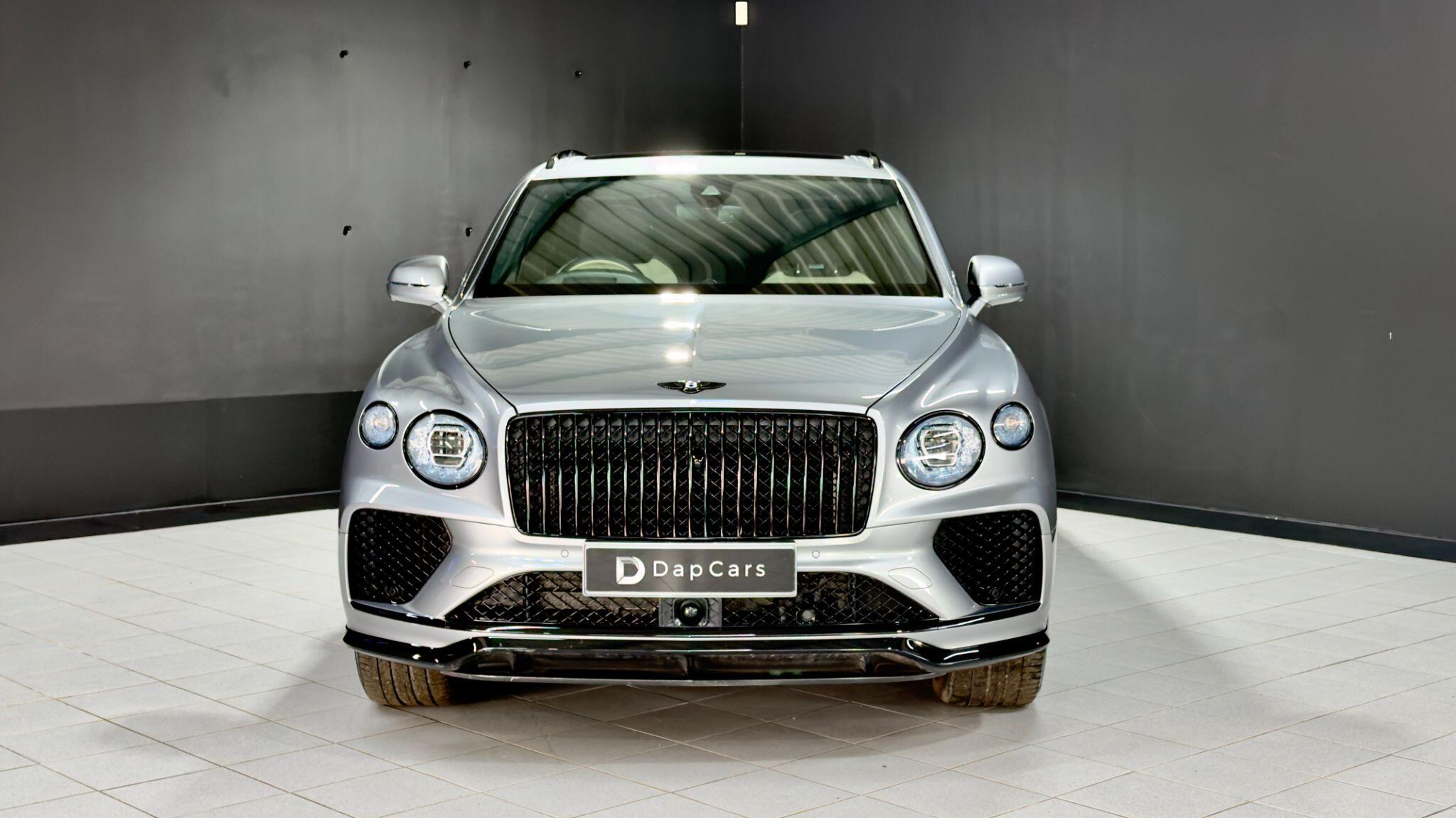 Bentley Bentayga view 2