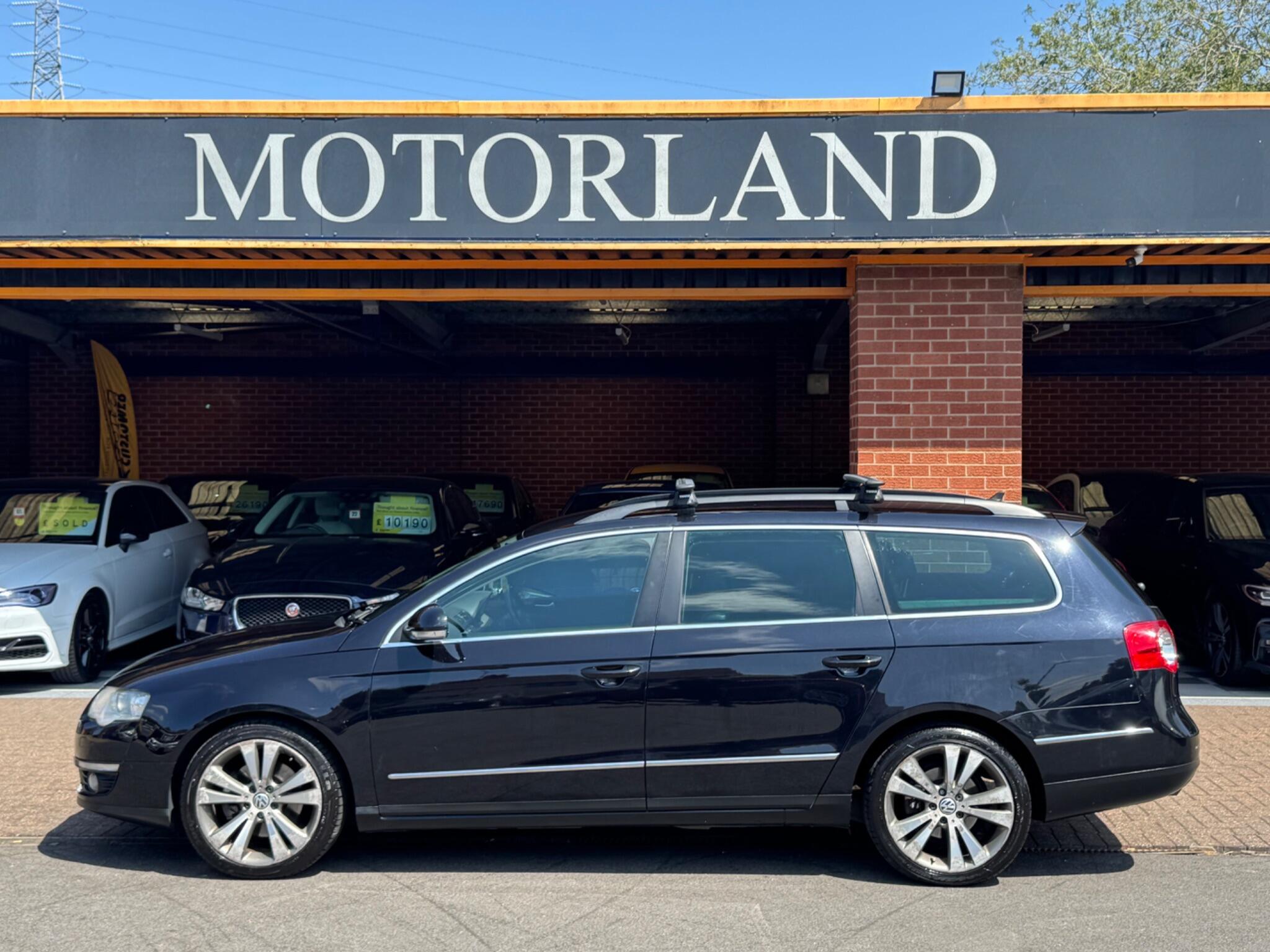 Volkswagen Passat view 5