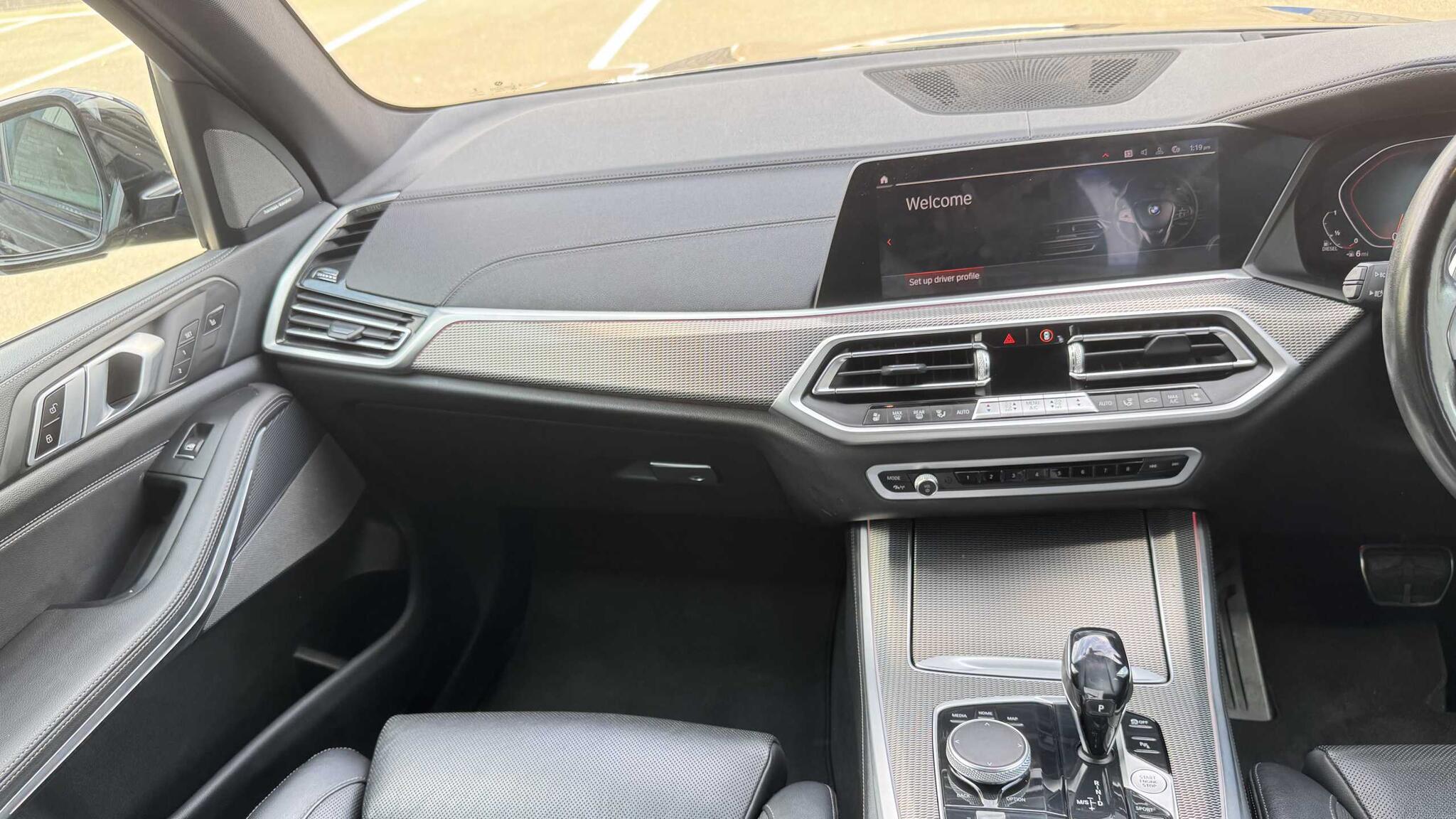 BMW X5 view 7