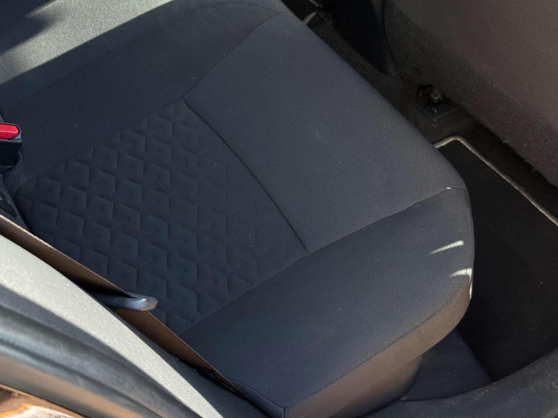 Toyota Corolla view 25