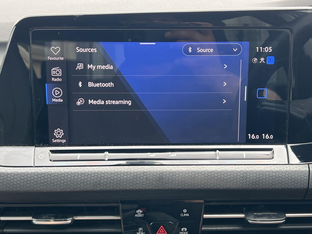 Volkswagen Golf view 45