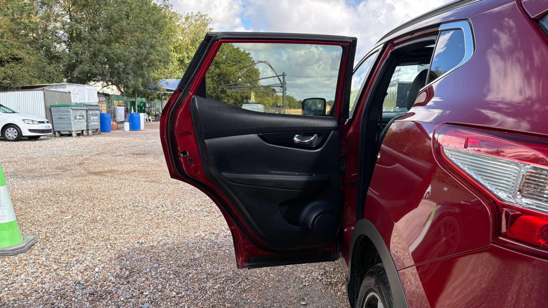 Nissan Qashqai view 39