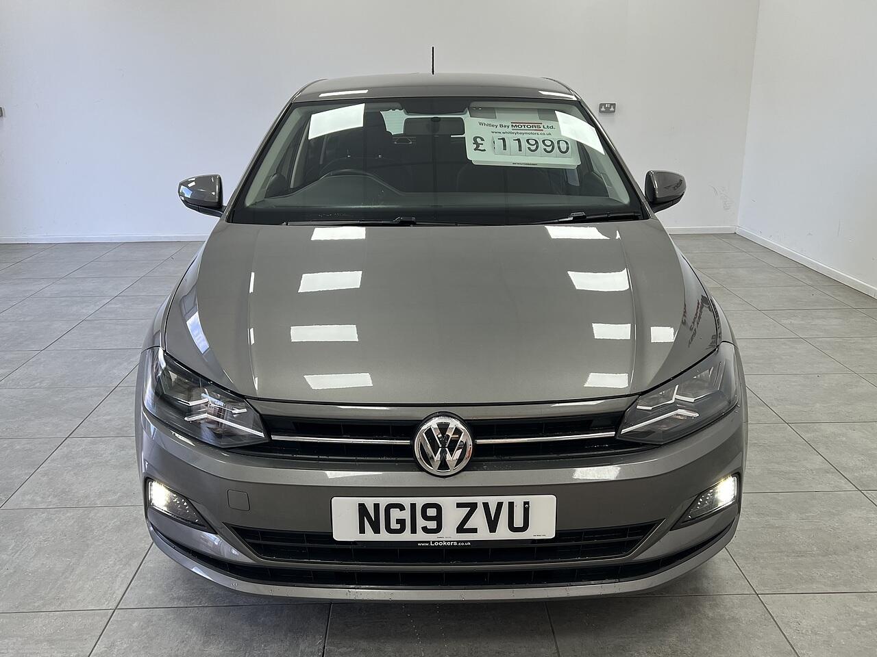 Volkswagen Polo view 7