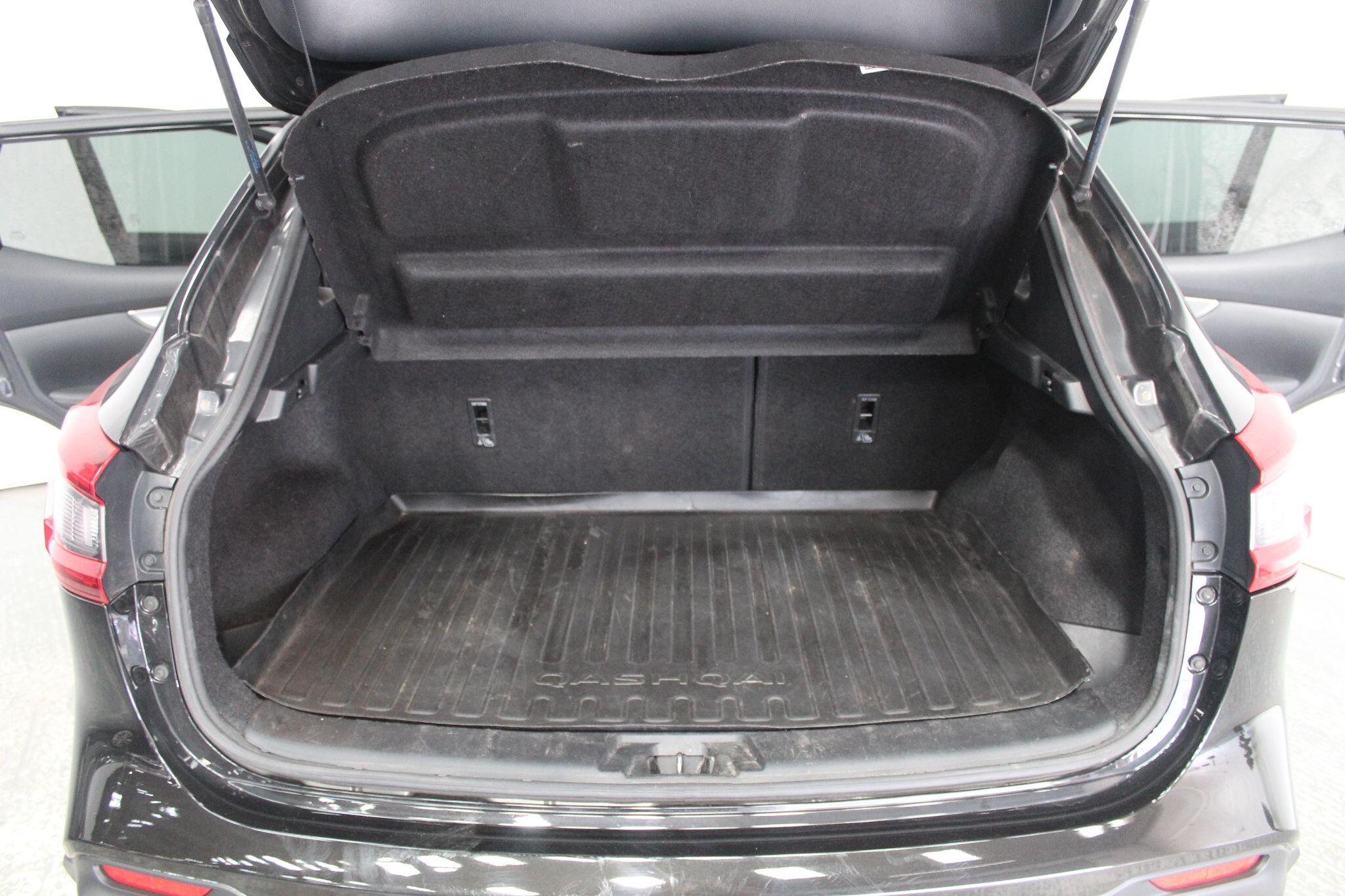 Nissan Qashqai view 25