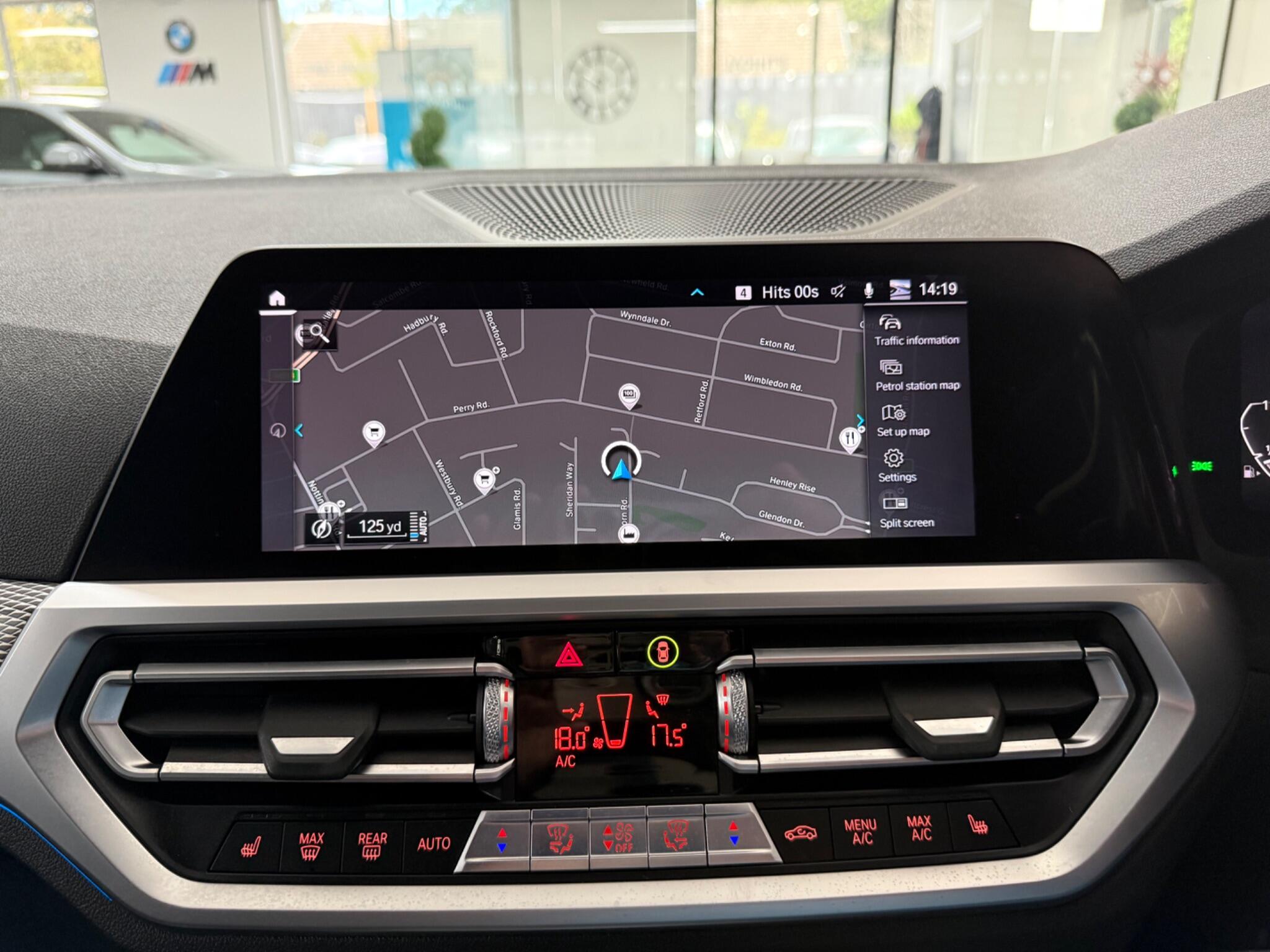 BMW 3 Series view 11