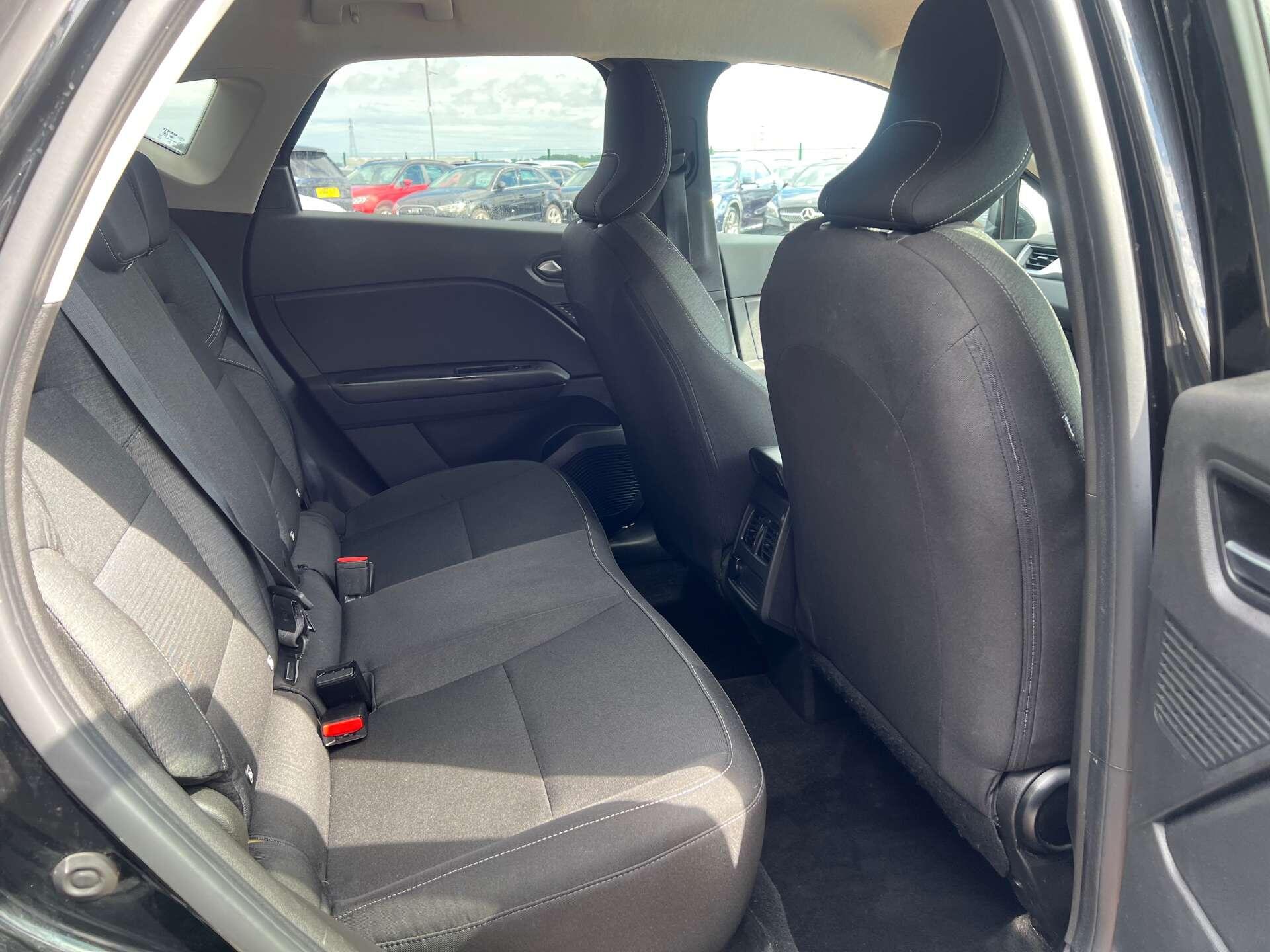 Renault Captur view 33