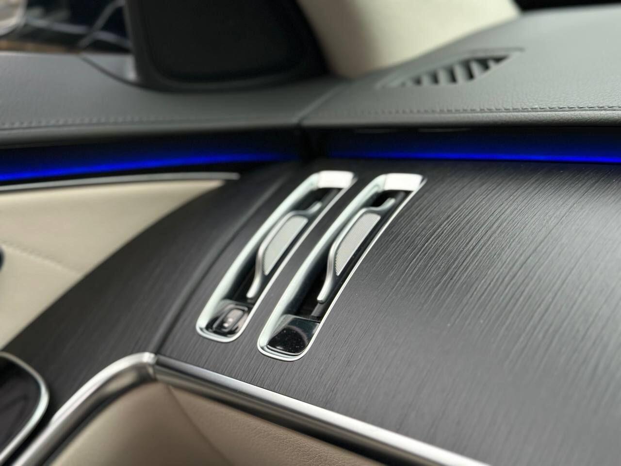 Mercedes-Benz S-Class view 62