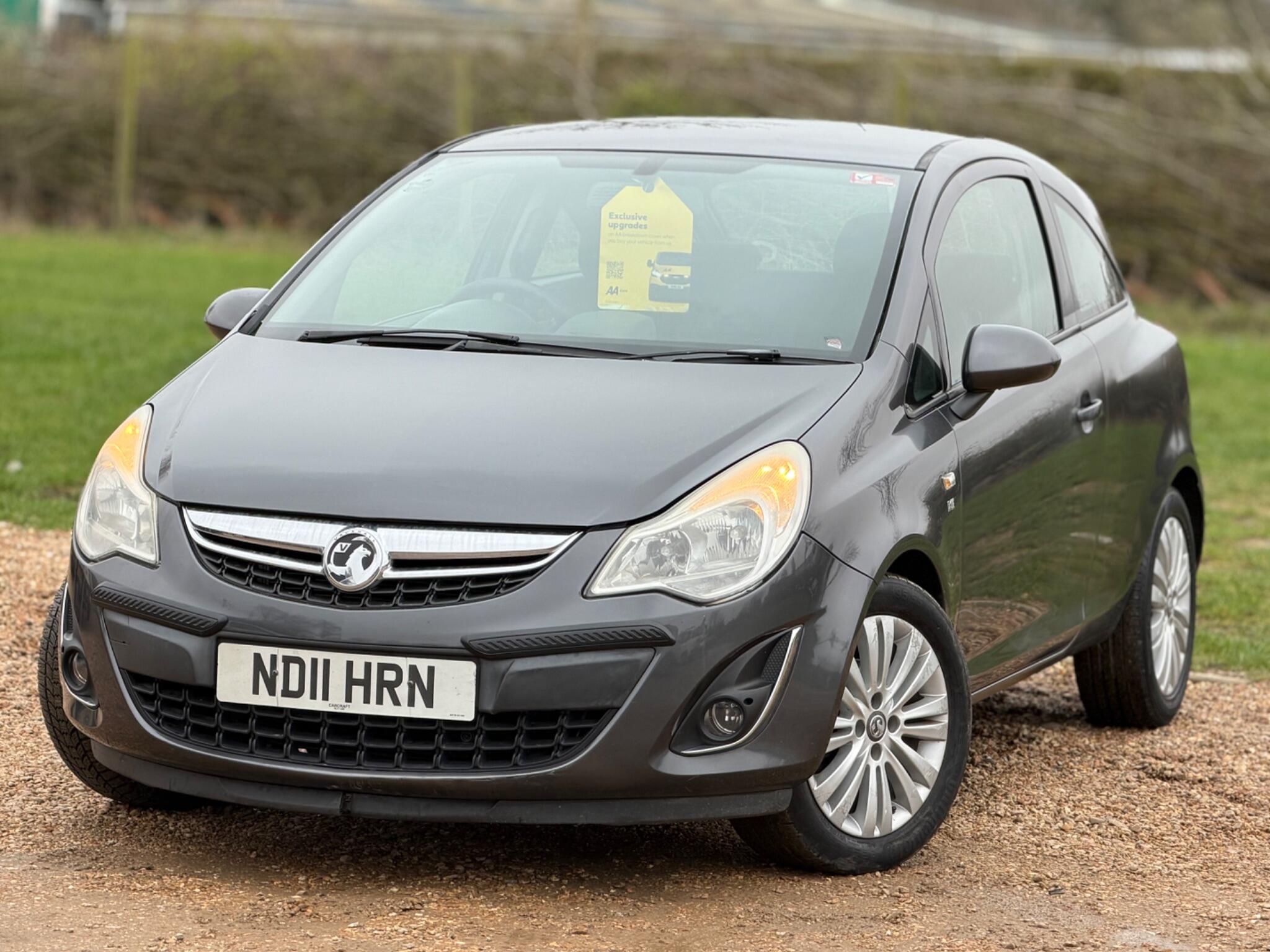 2011 Vauxhall Corsa 1.4 16V Excite Euro 5 3dr (A/C) image 1