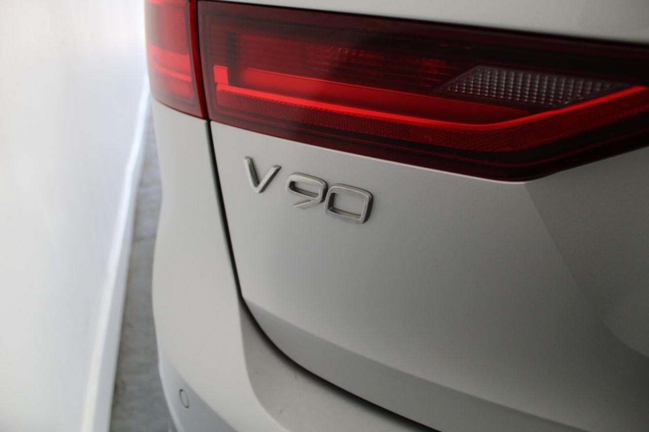 Volvo V90 view 16