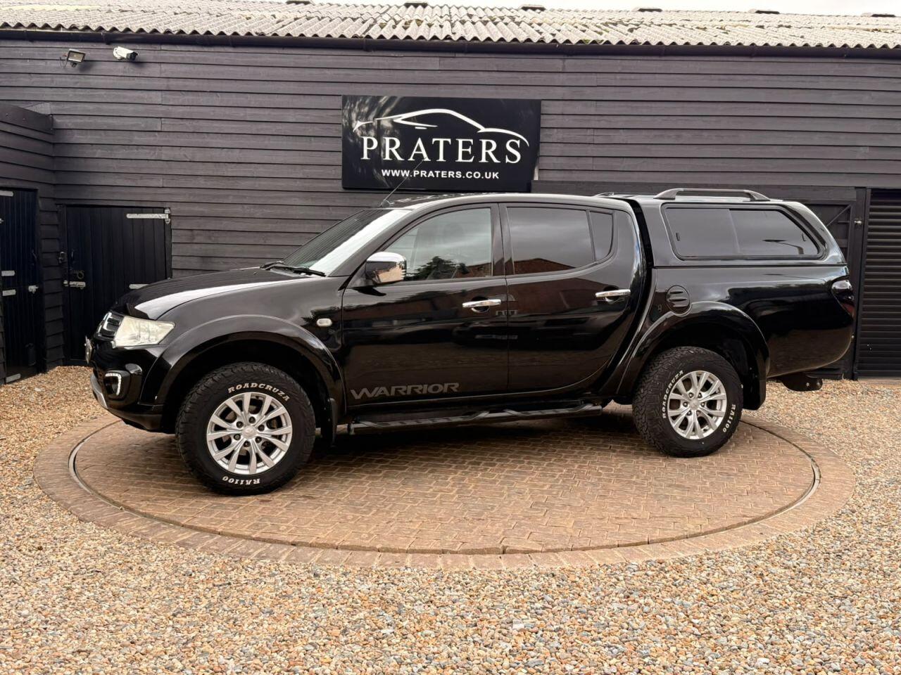 Mitsubishi L200 view 6