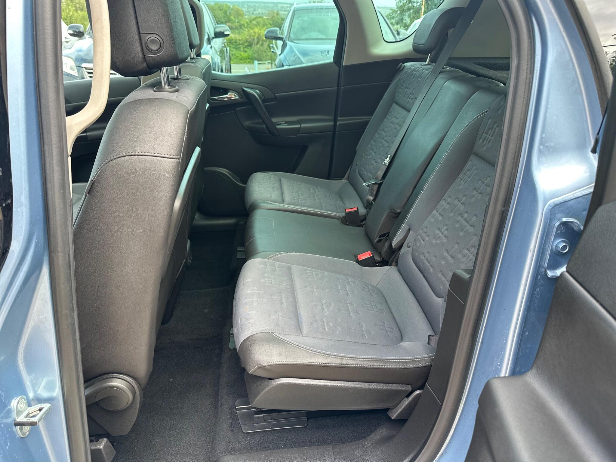 Vauxhall Meriva view 46
