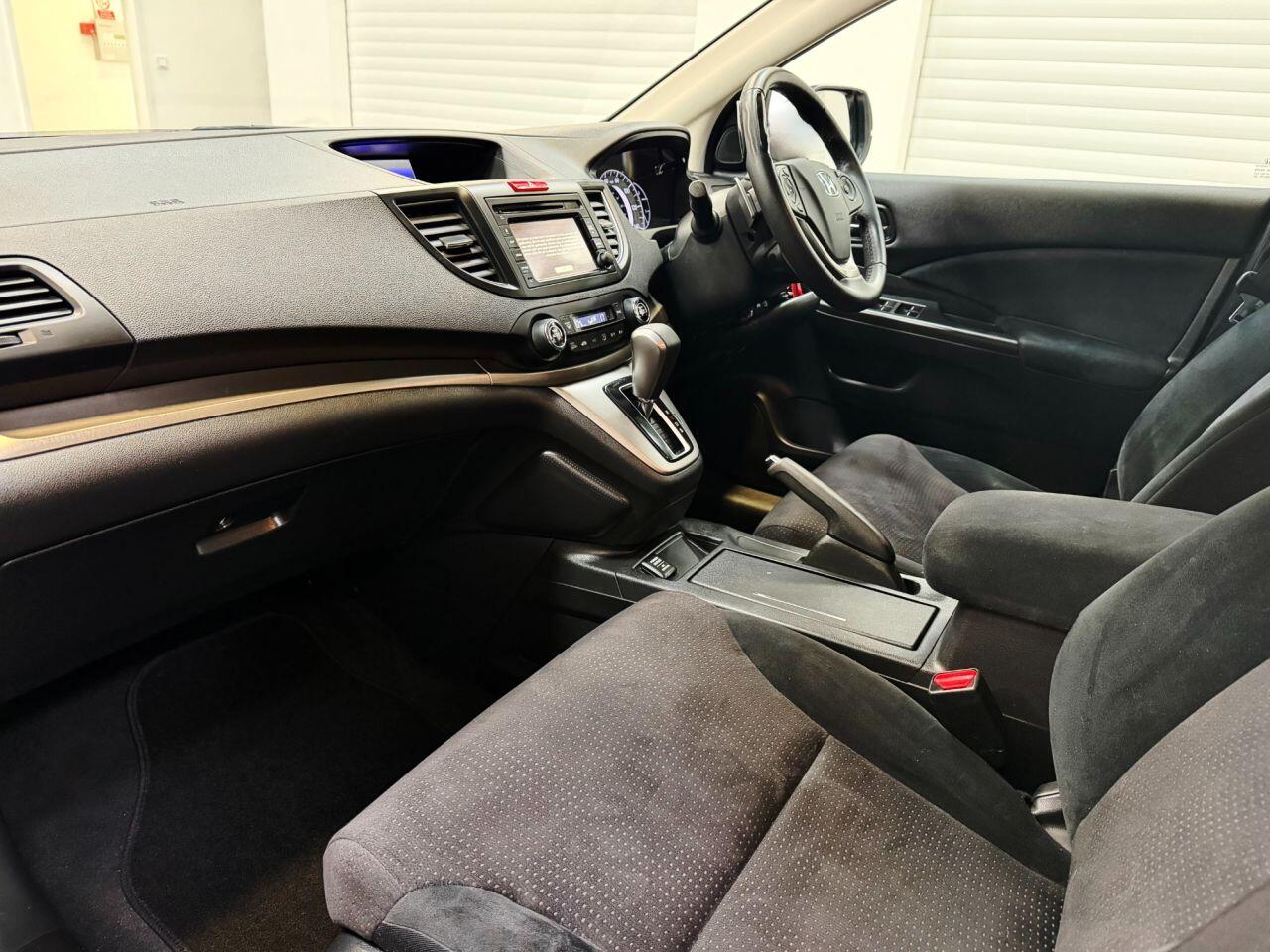 Honda CR-V view 2