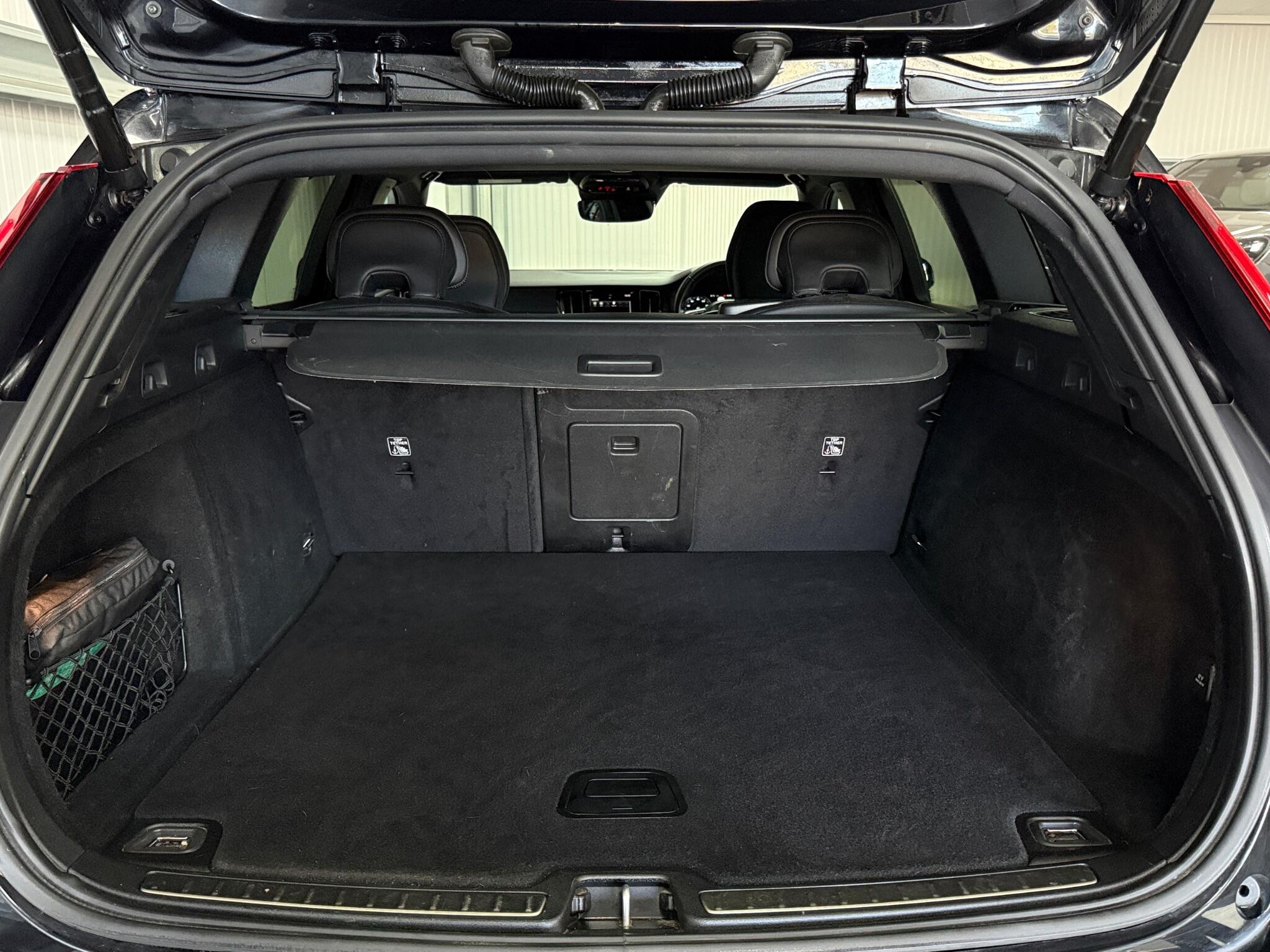 Volvo V60 view 31
