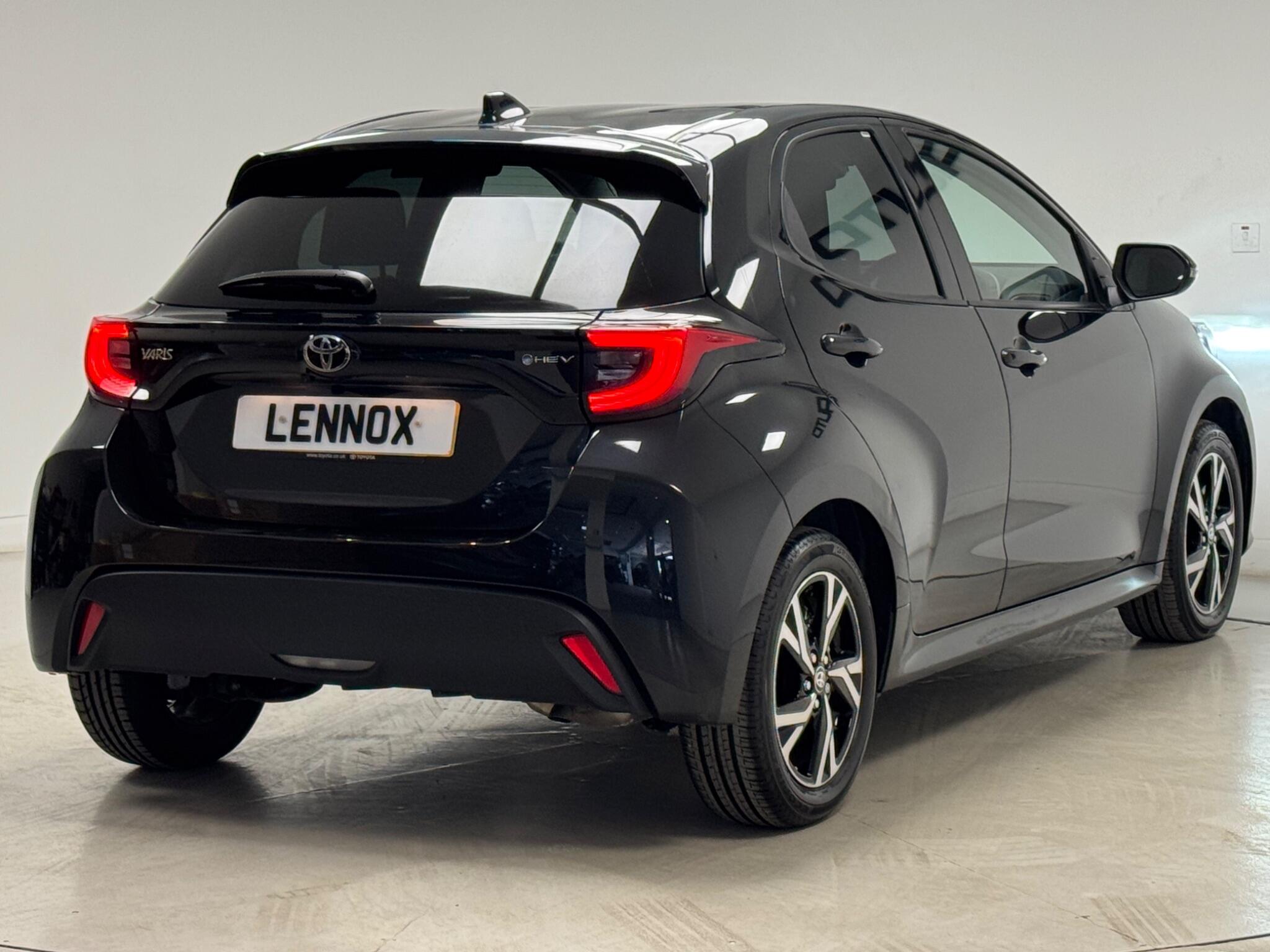 Toyota Yaris view 6