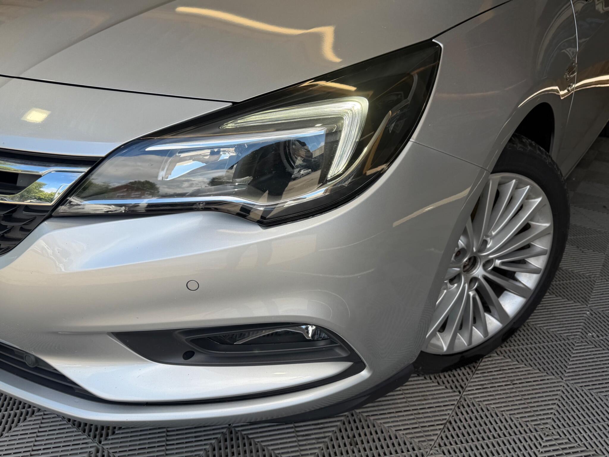 Vauxhall Astra view 32