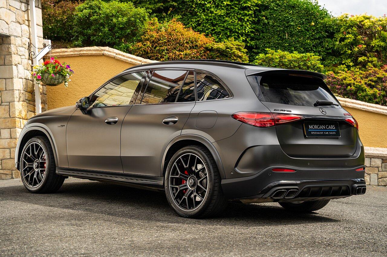 Mercedes-Benz GLC view 10