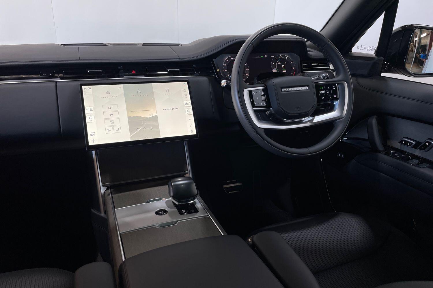 Land Rover Range Rover view 31