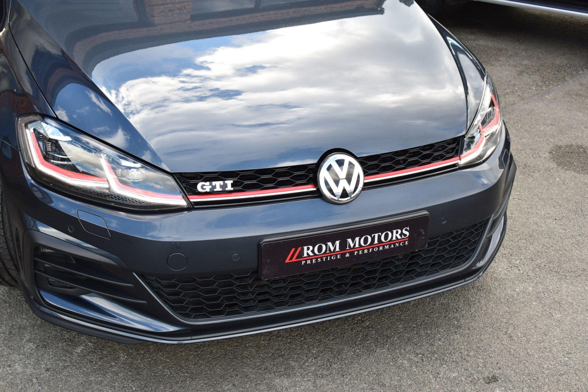 Volkswagen Golf view 41