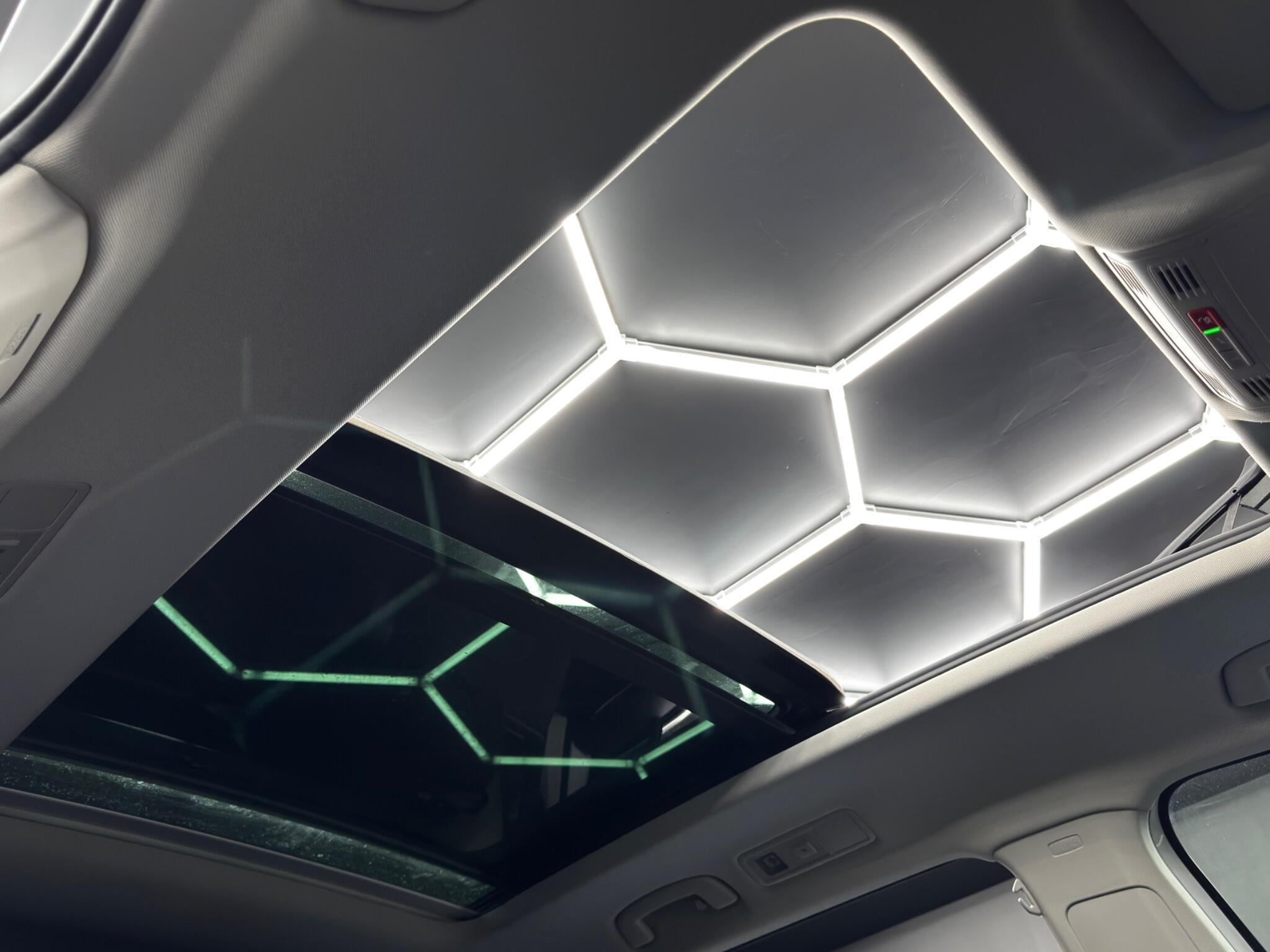 Volkswagen Tiguan Allspace view 37