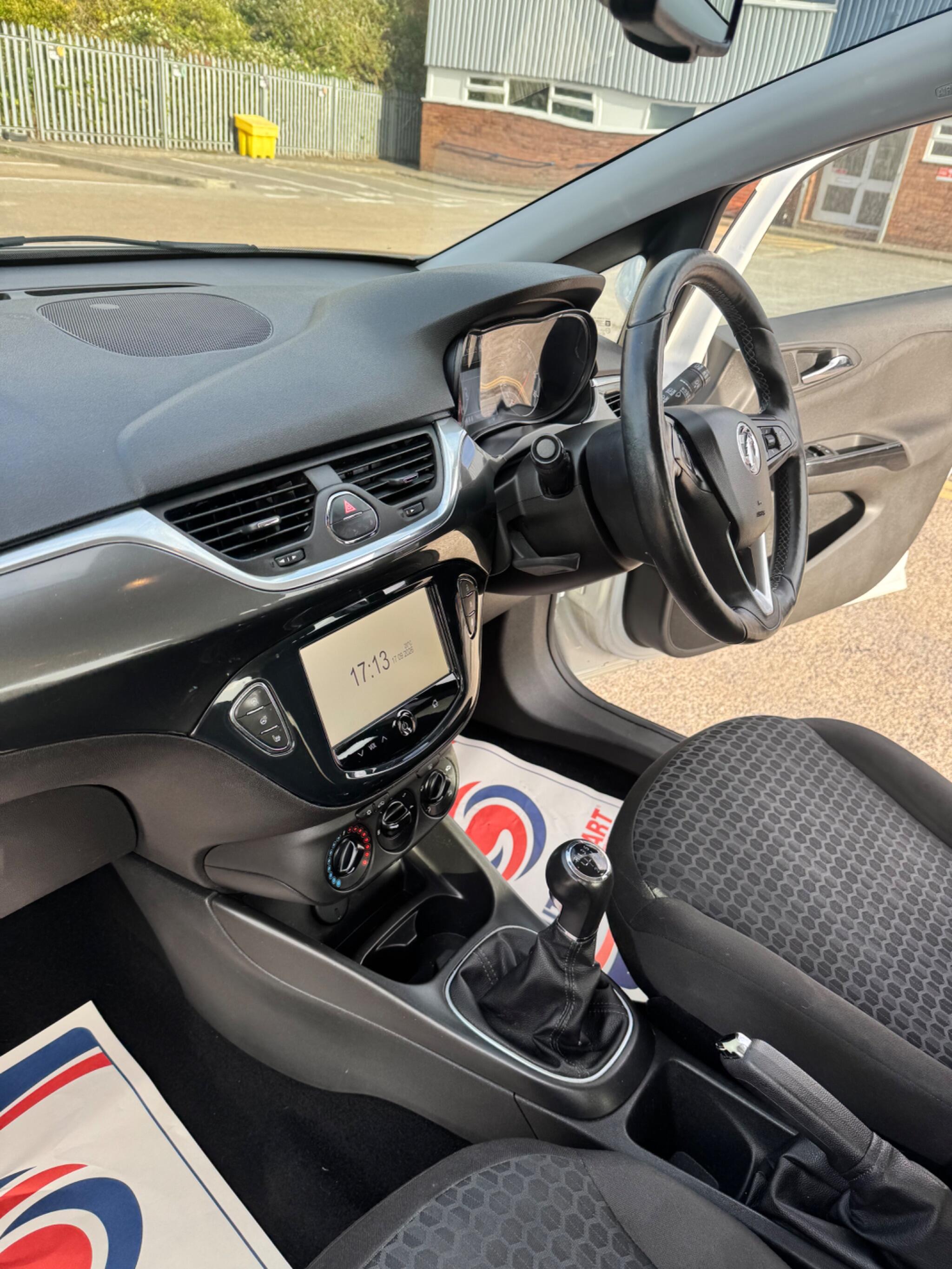 Vauxhall Corsa view 20