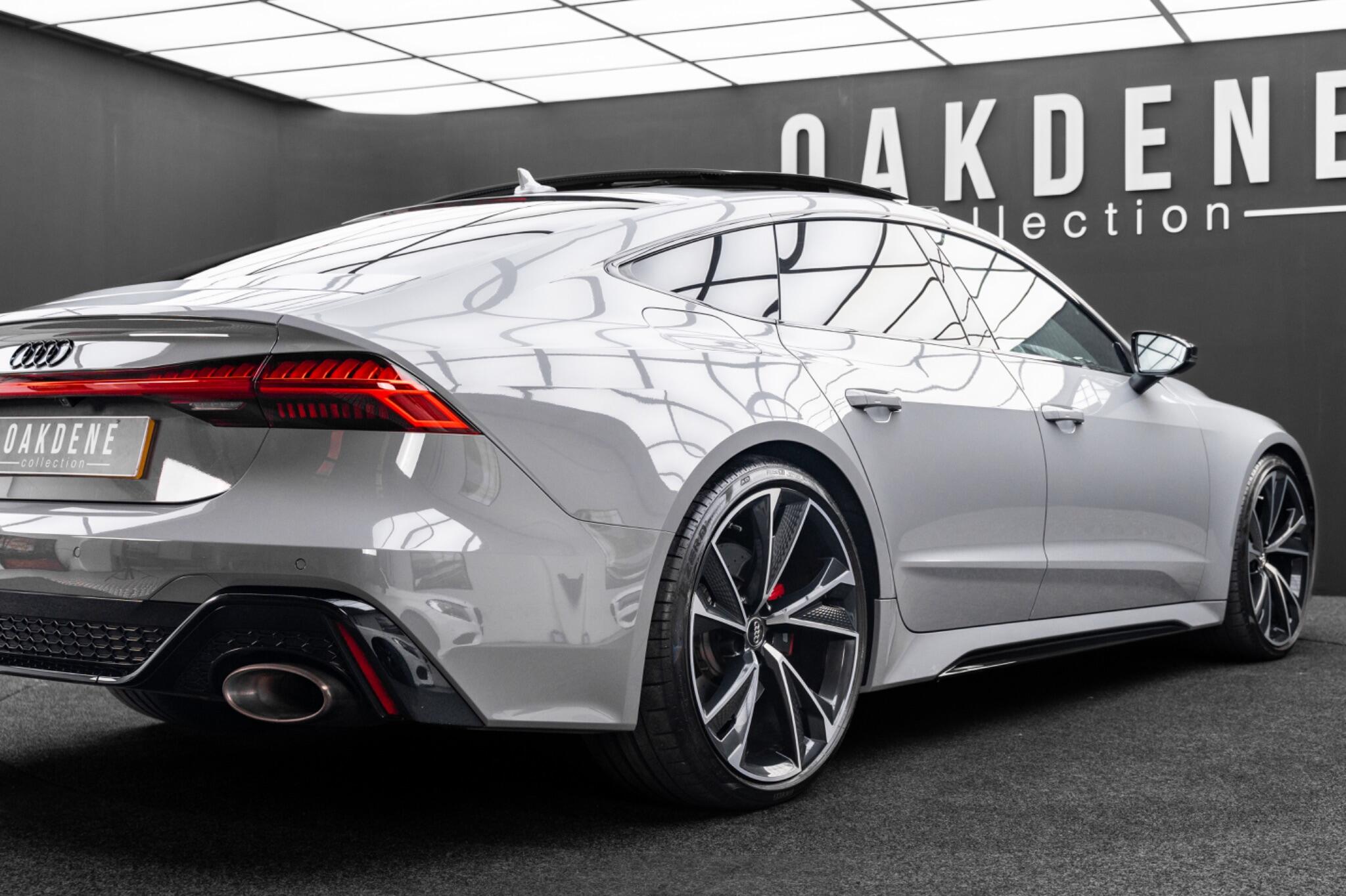 Audi RS7 view 28