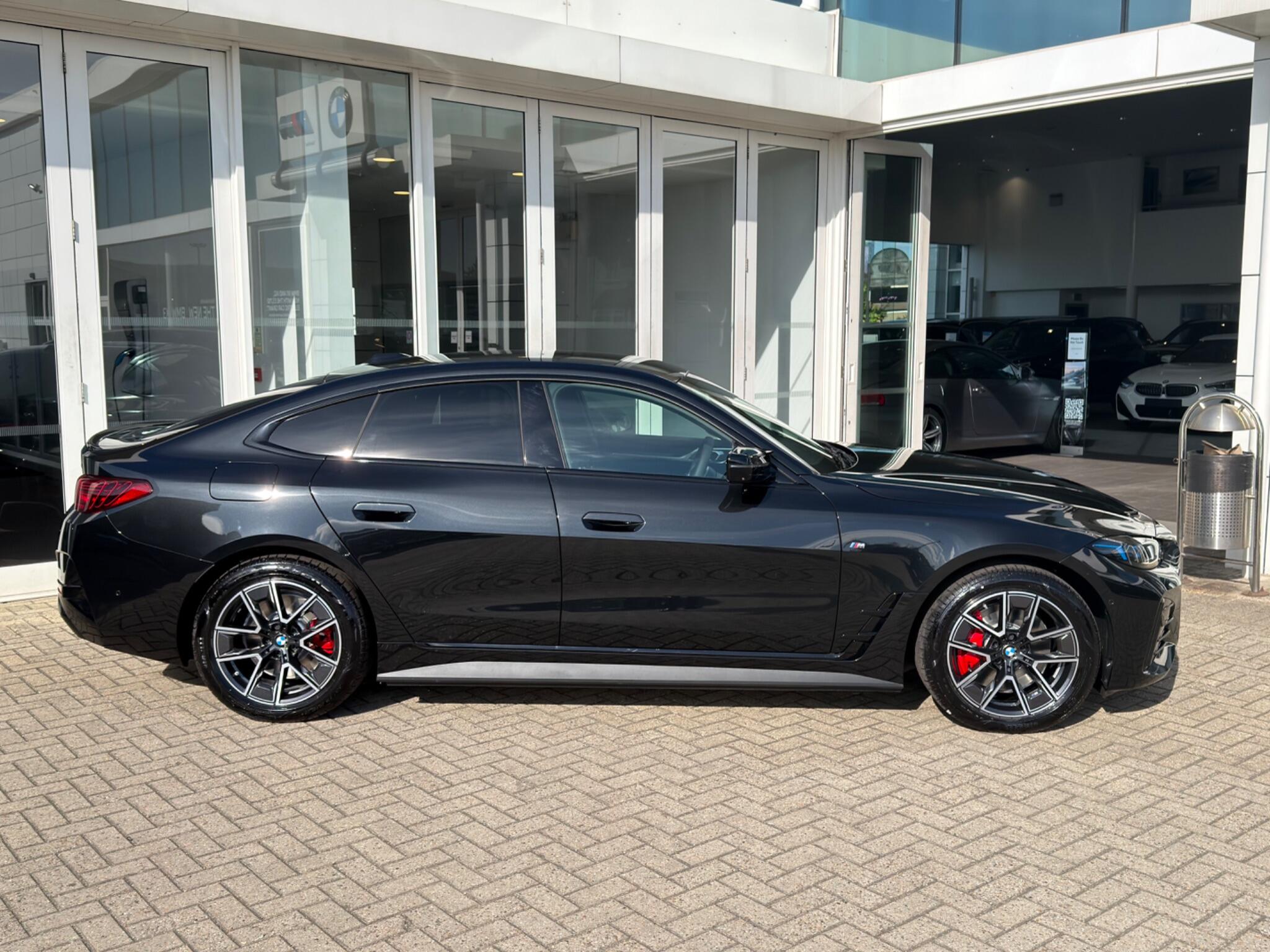 BMW I4 view 5
