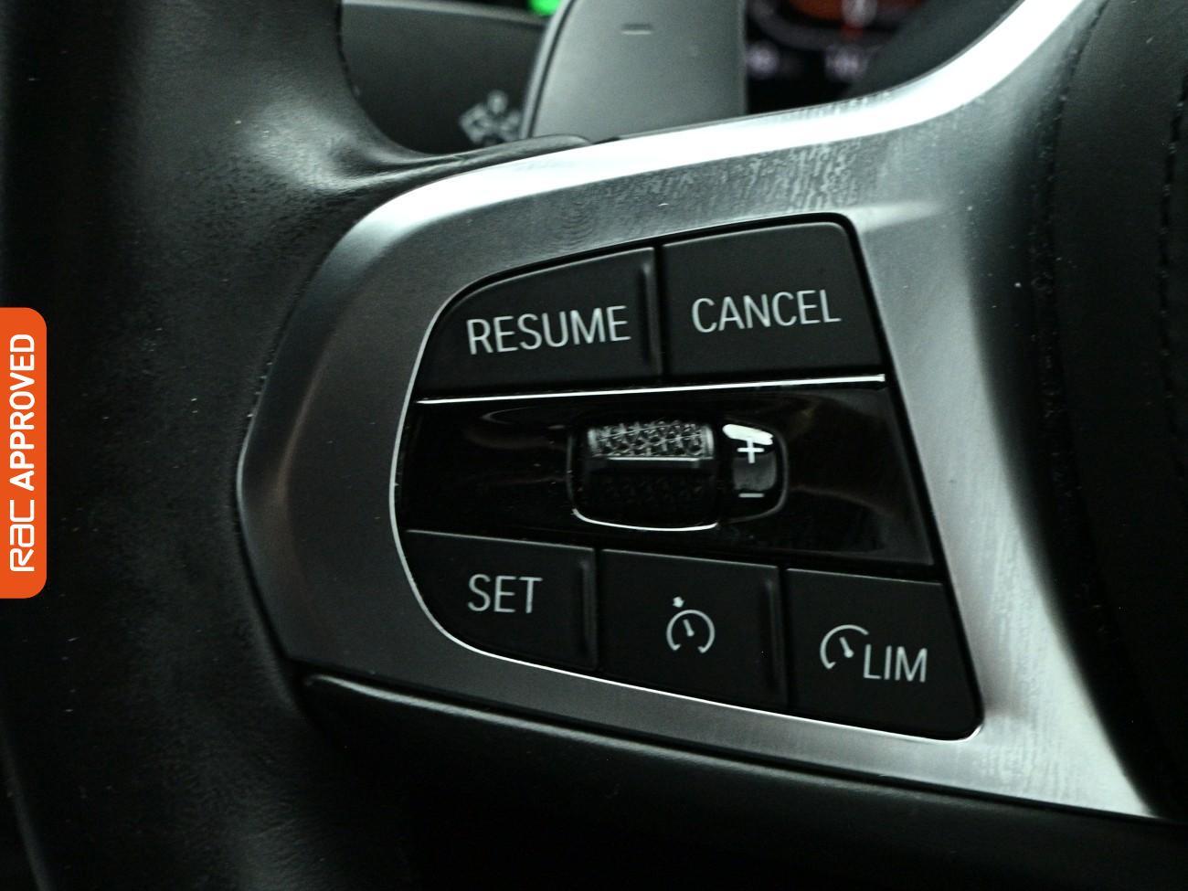 BMW 3 Series view 21