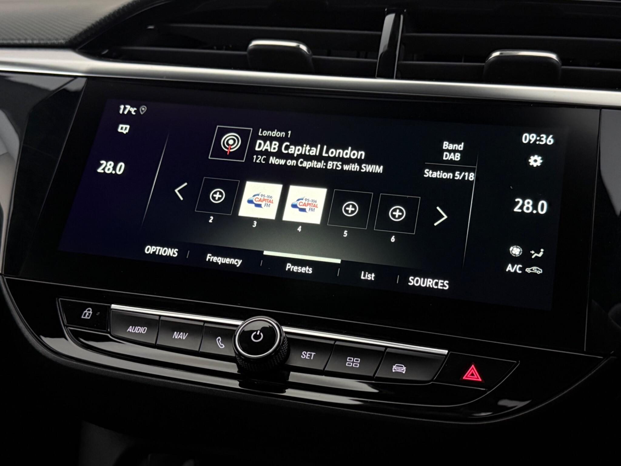 Vauxhall Corsa view 28