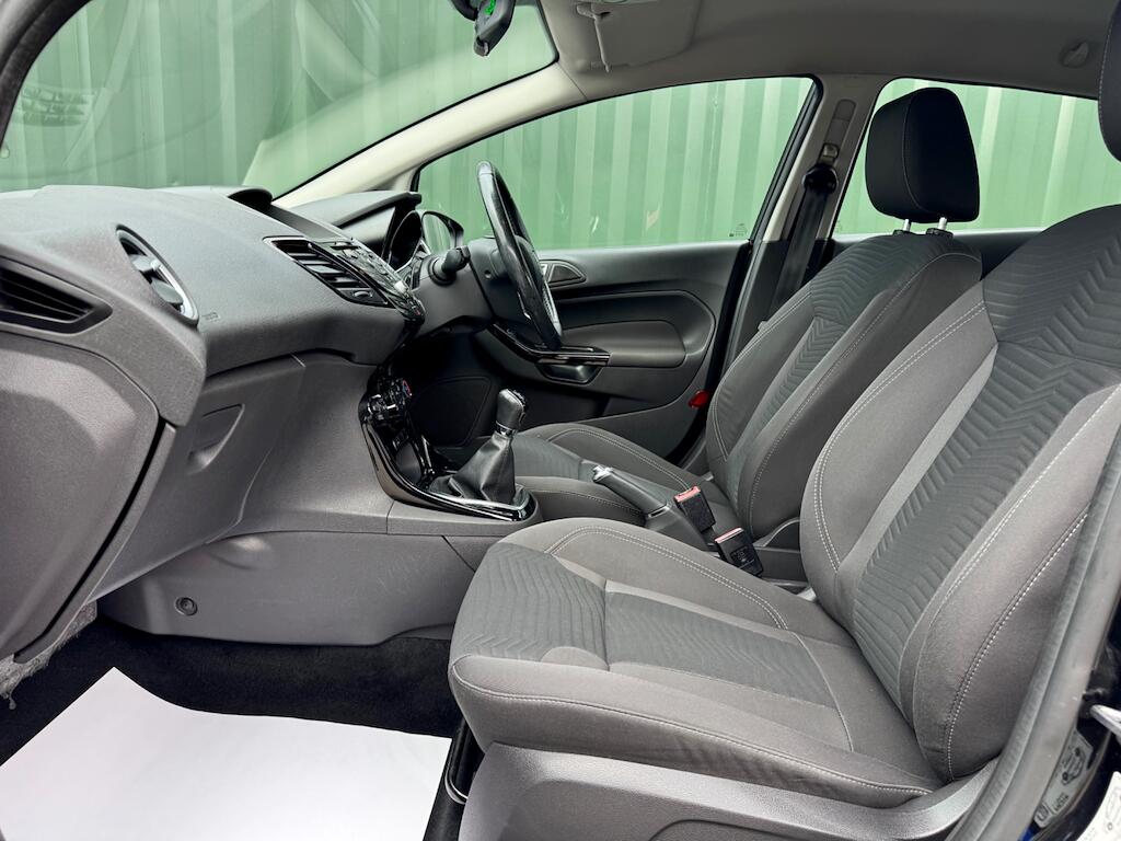 Ford Fiesta view 21