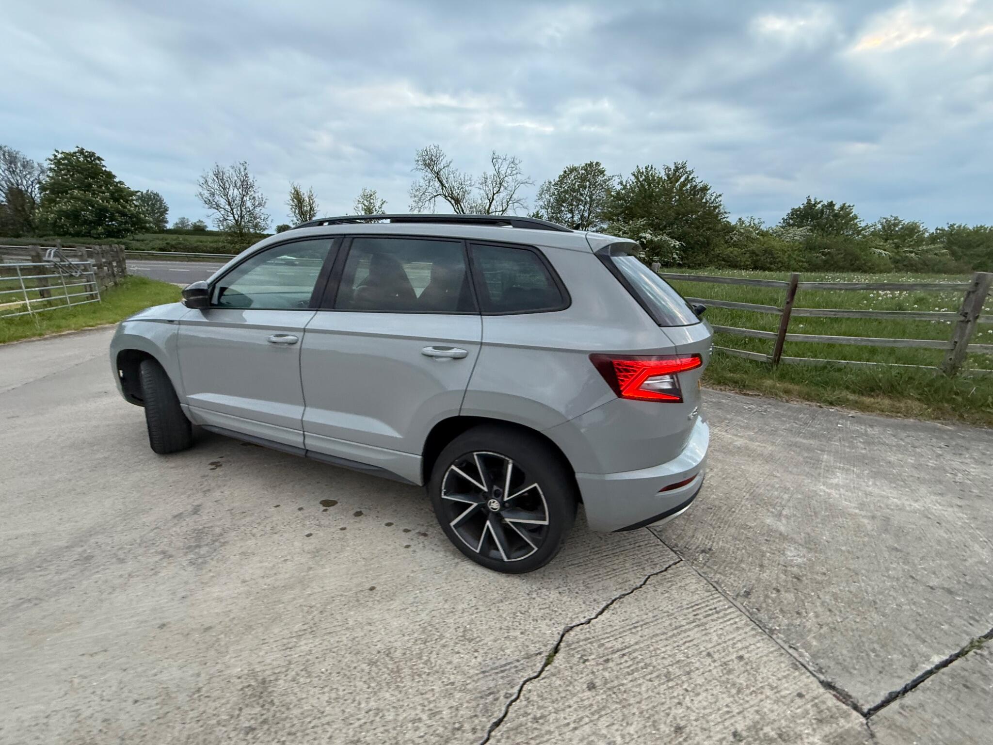 Skoda Karoq 2.0 TSI SportLine DSG 4WD Euro 6 (s/s) 5dr — photo 5 of 112