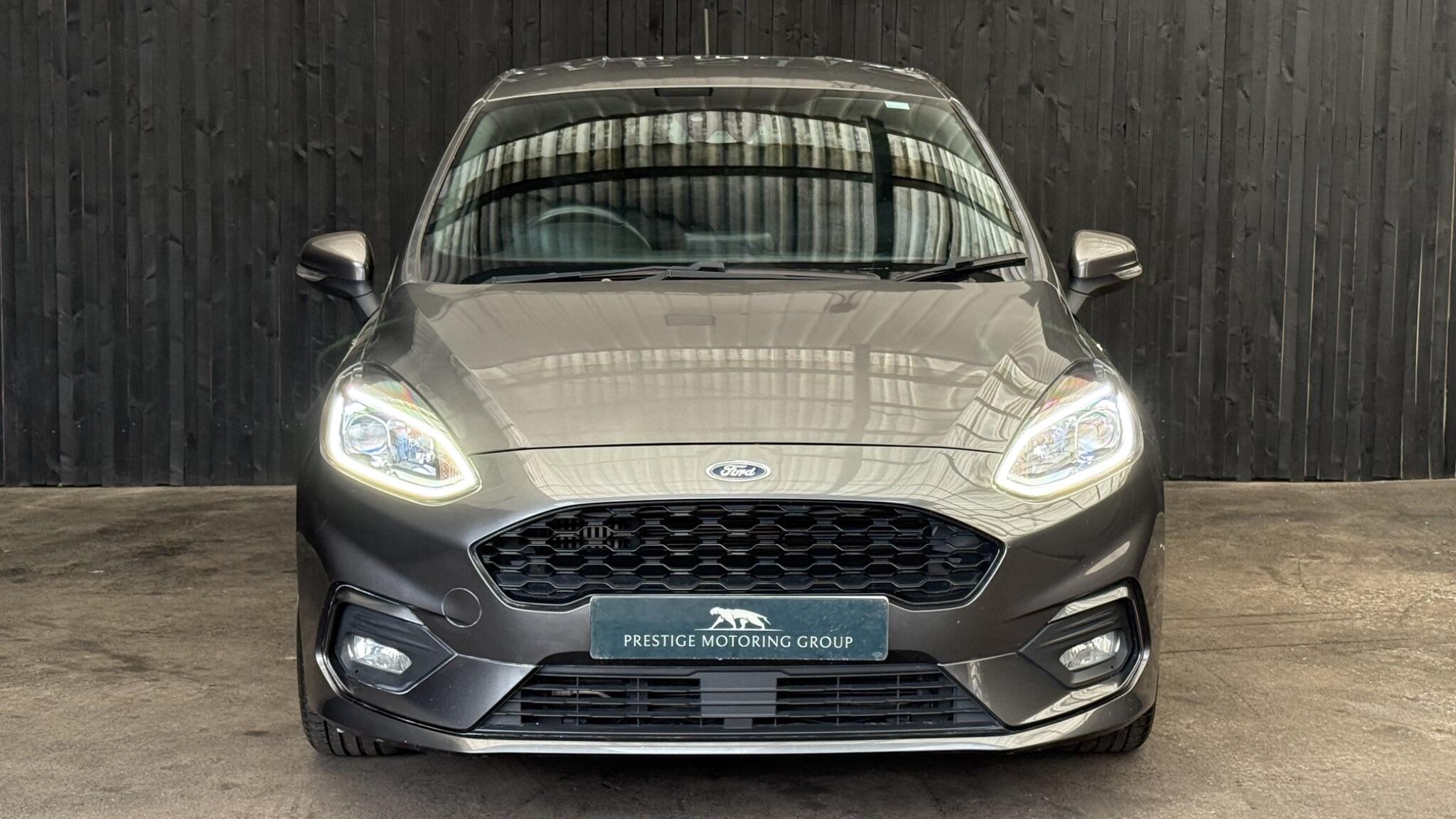 Ford Fiesta view 5