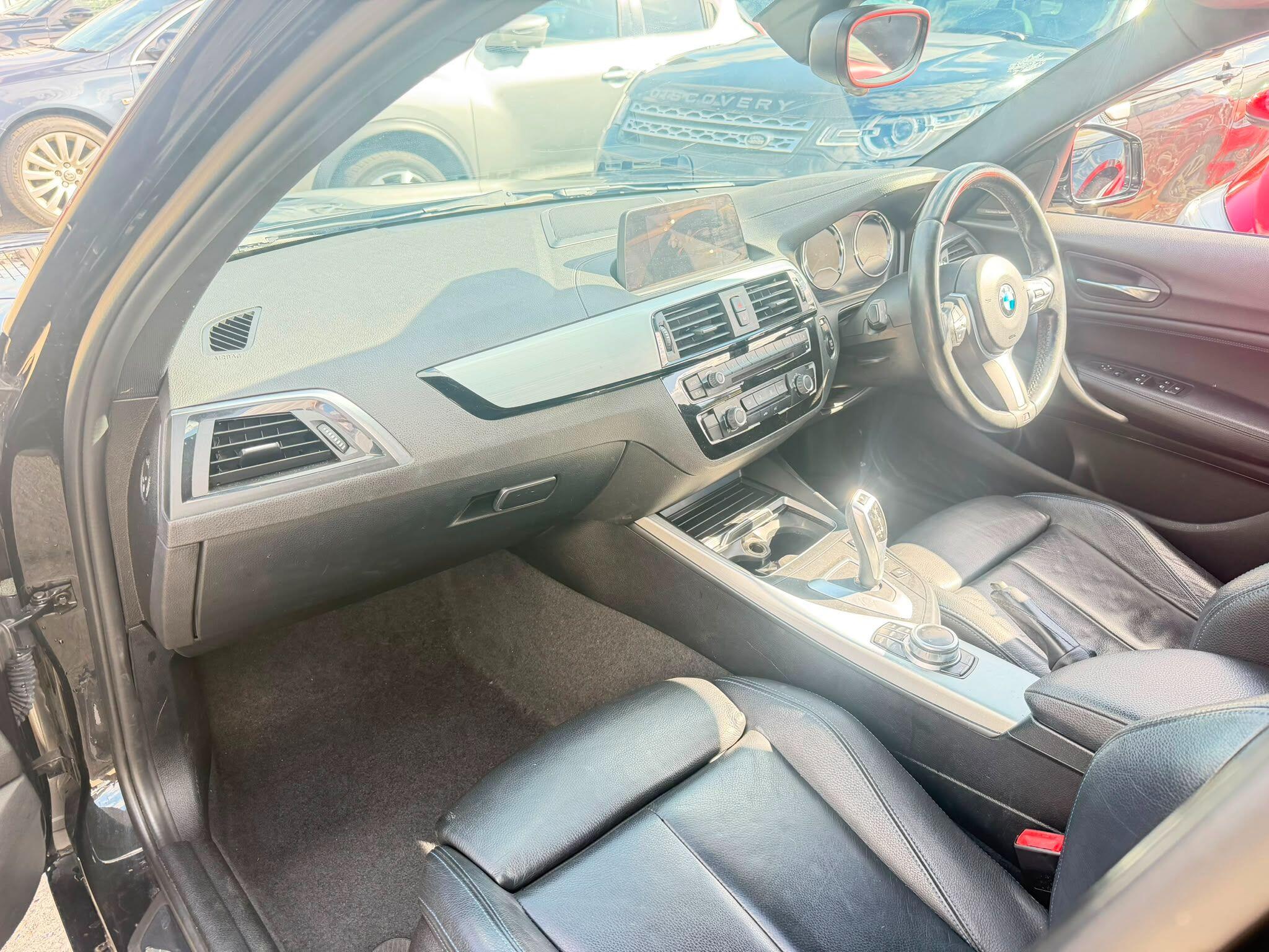 BMW 1 Series view 9