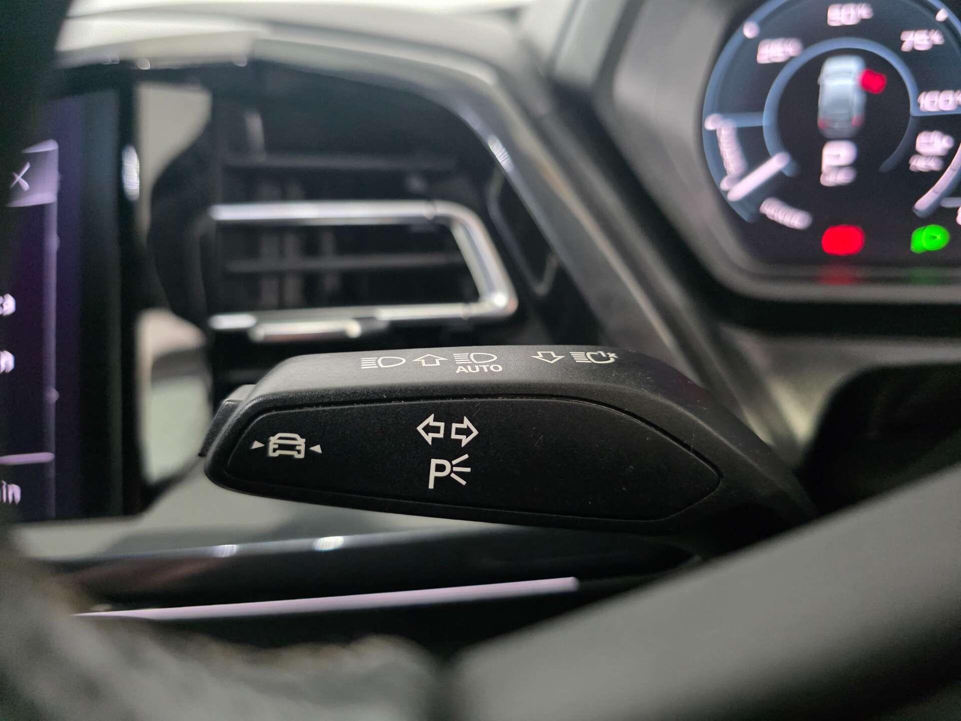 Audi Q4 E-Tron view 22