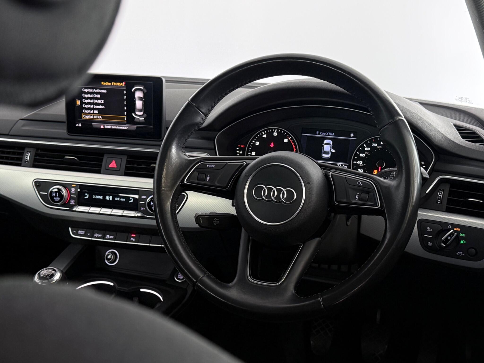 Audi A4 view 13