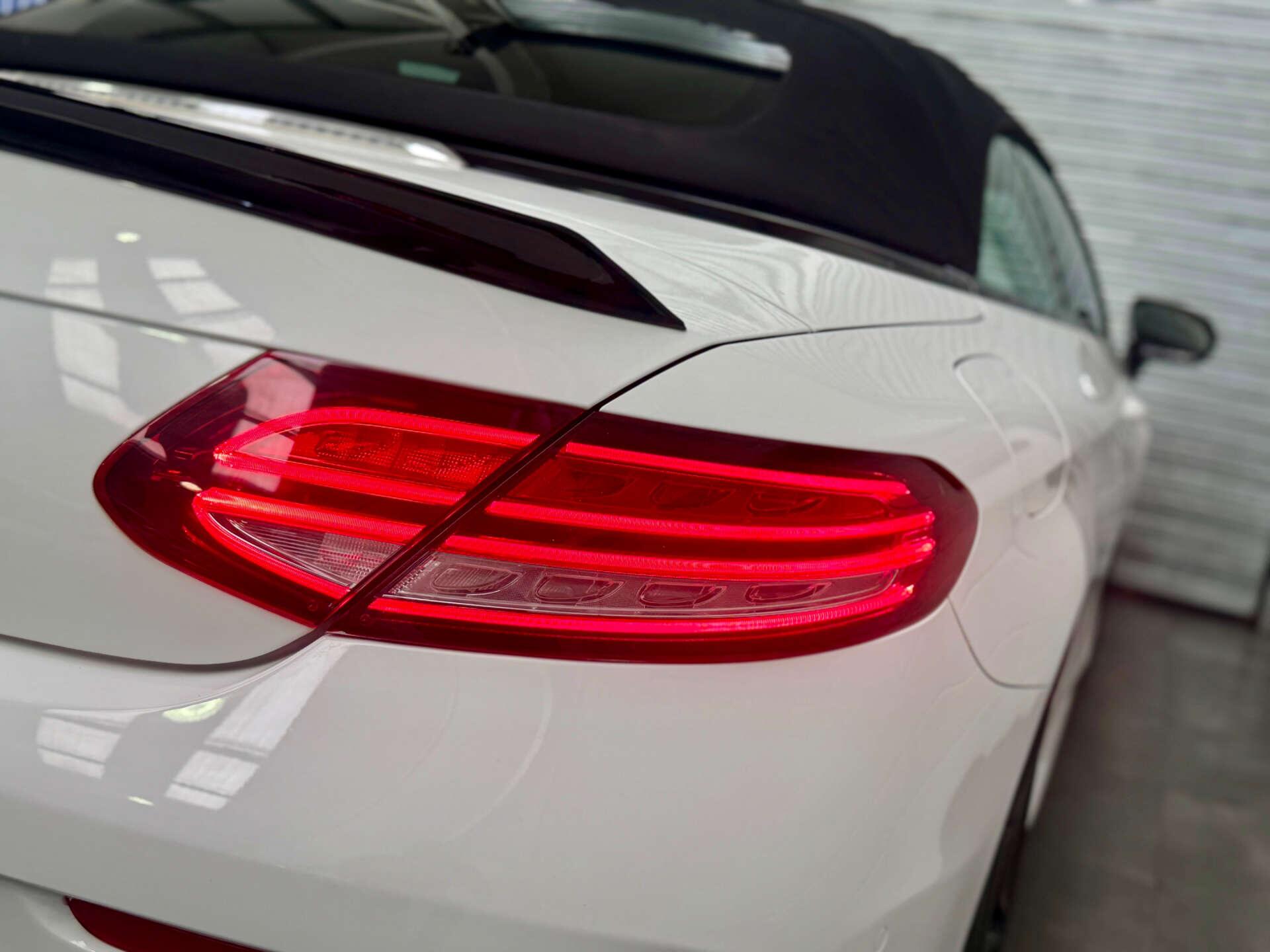 Mercedes-Benz C-Class view 17