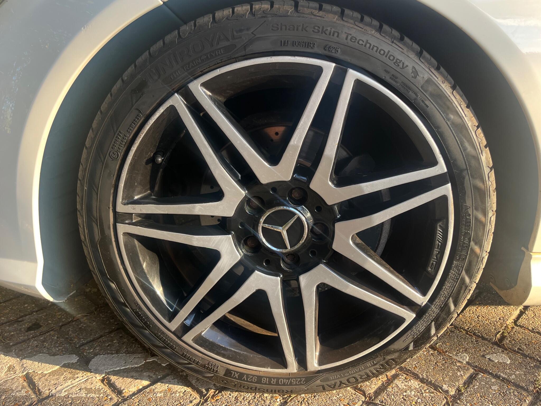 Mercedes-Benz C-Class view 18
