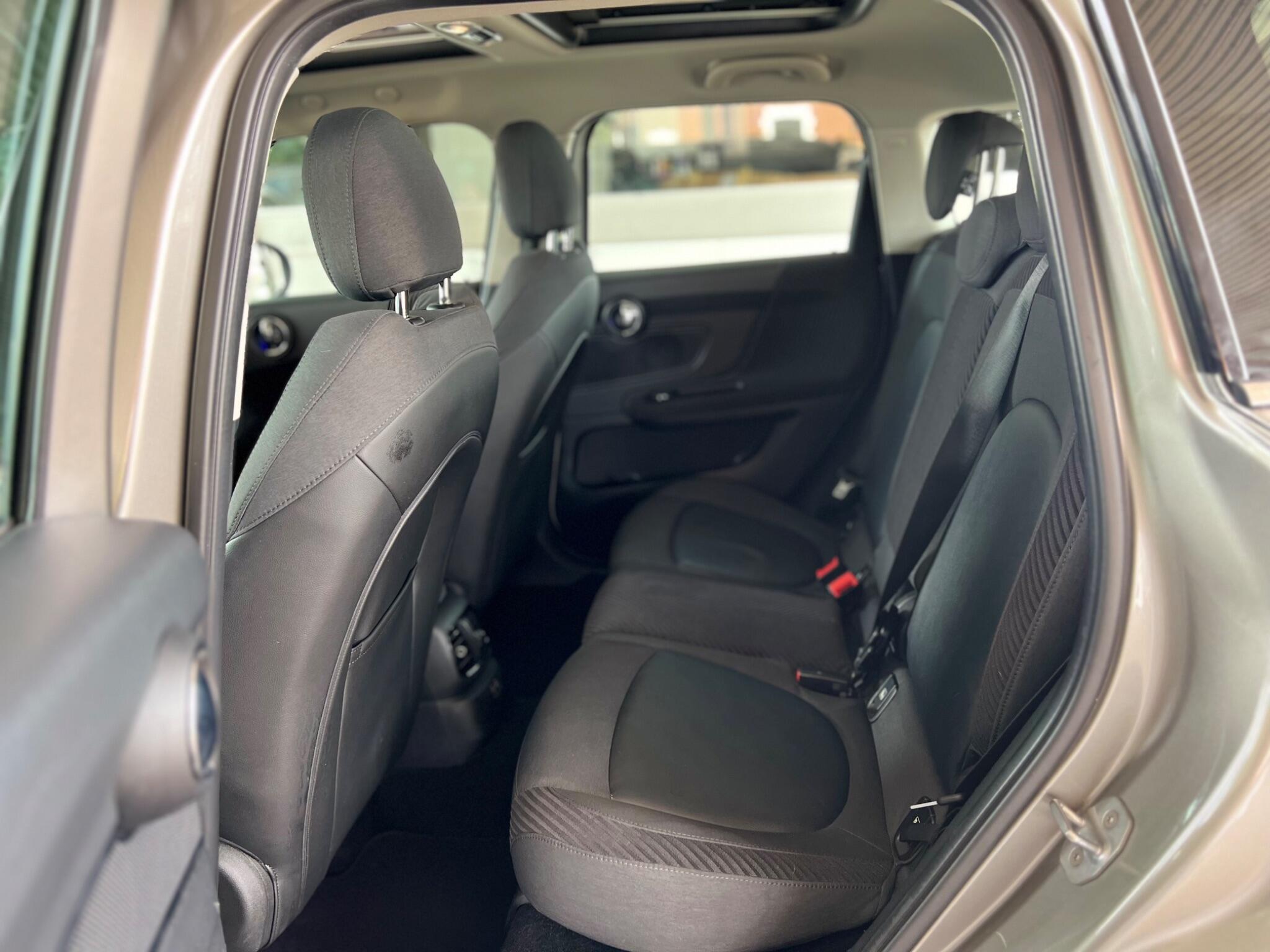Mini Countryman view 7