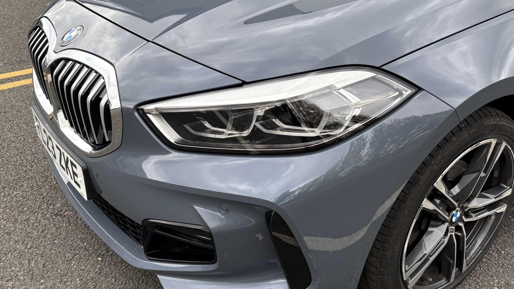 BMW 1 Series view 39