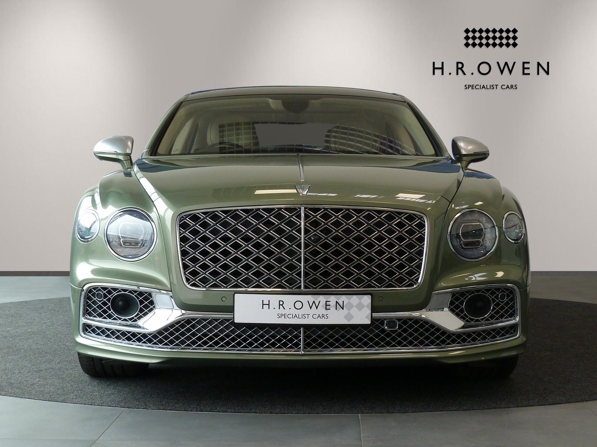 Bentley Flying Spur view 6
