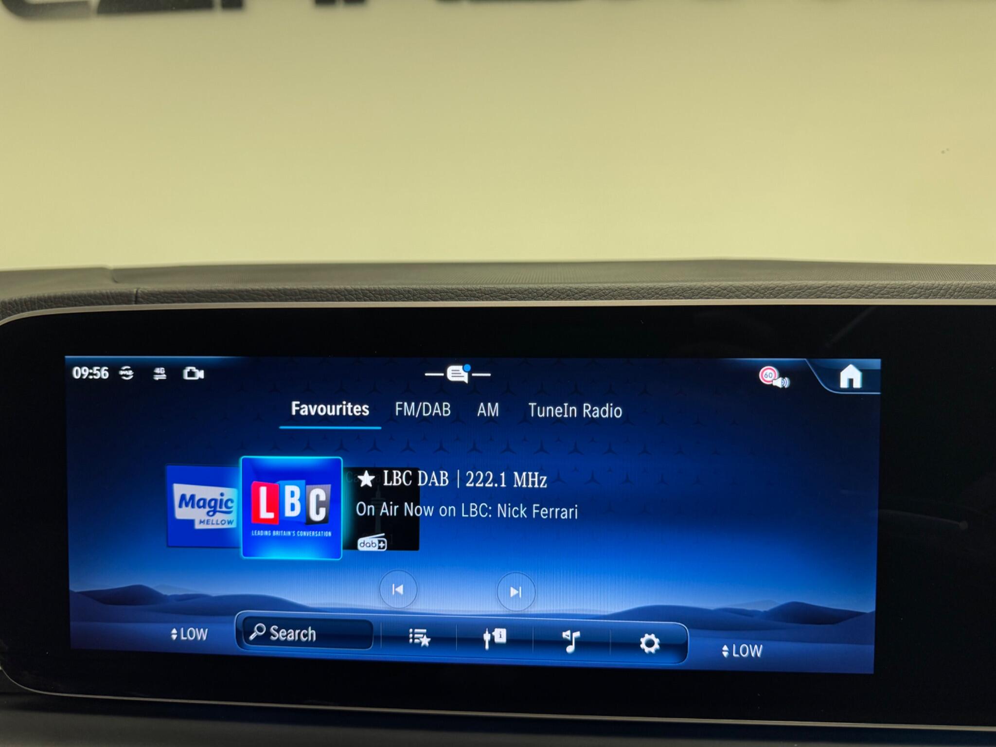Mercedes-Benz Gle view 20