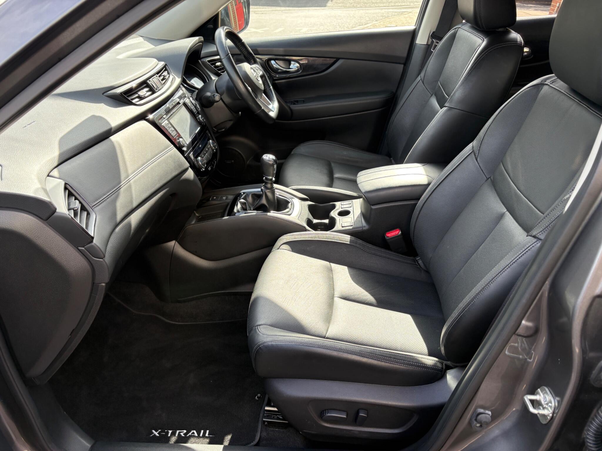 Nissan X-Trail view 19