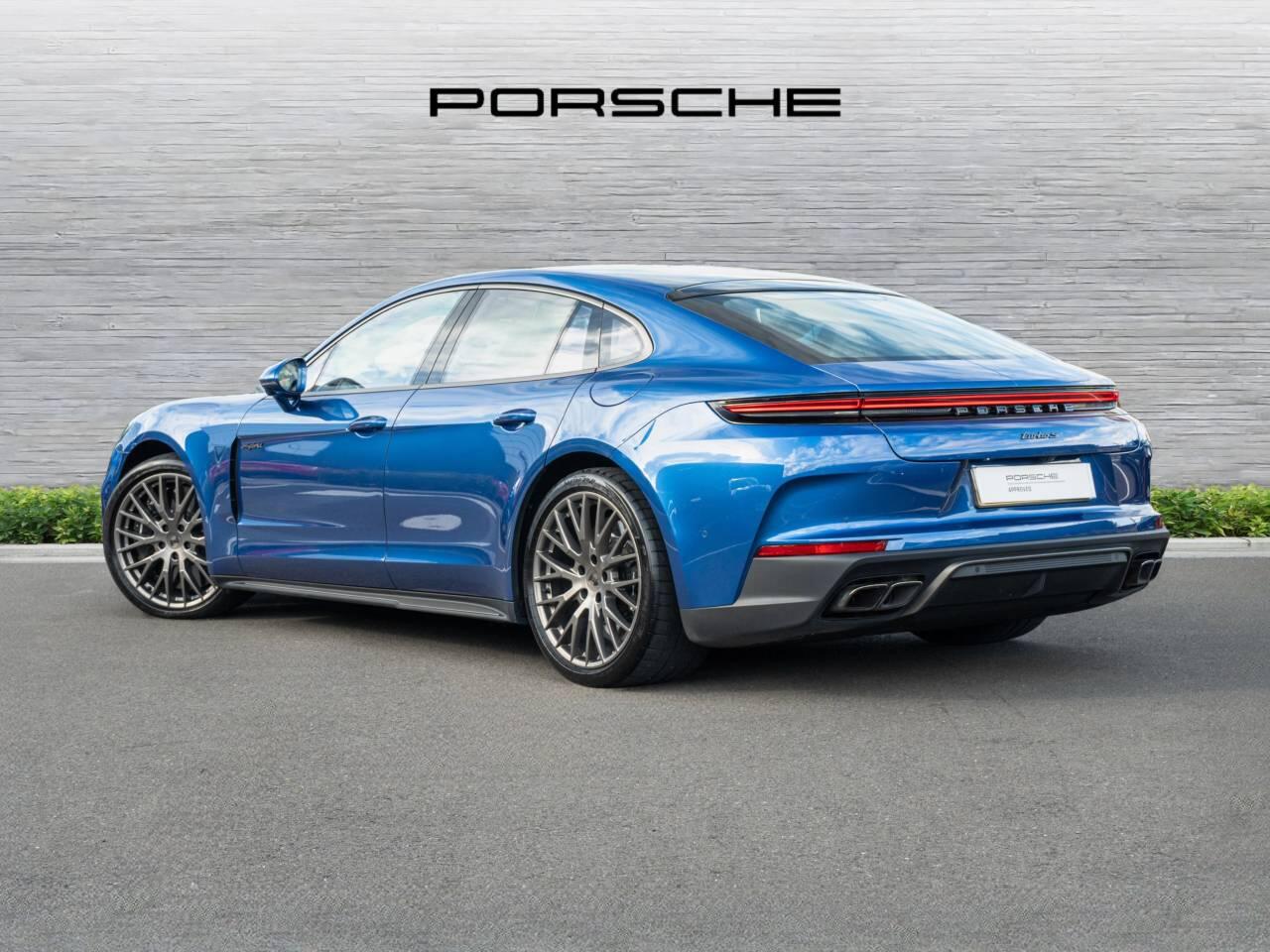 Porsche Panamera view 3
