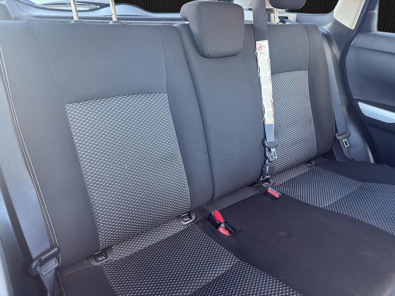 Suzuki Vitara view 18