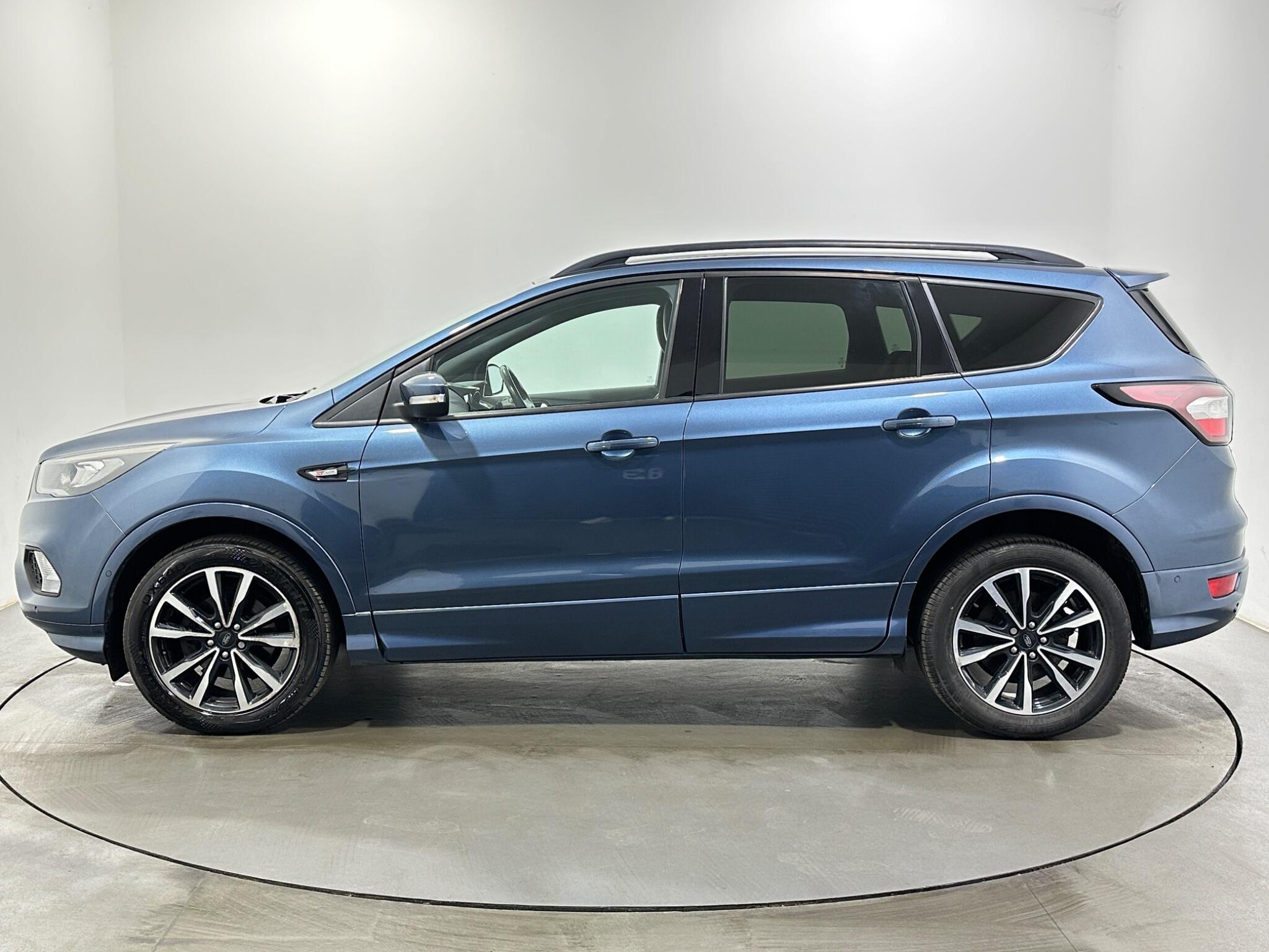 Ford Kuga view 5