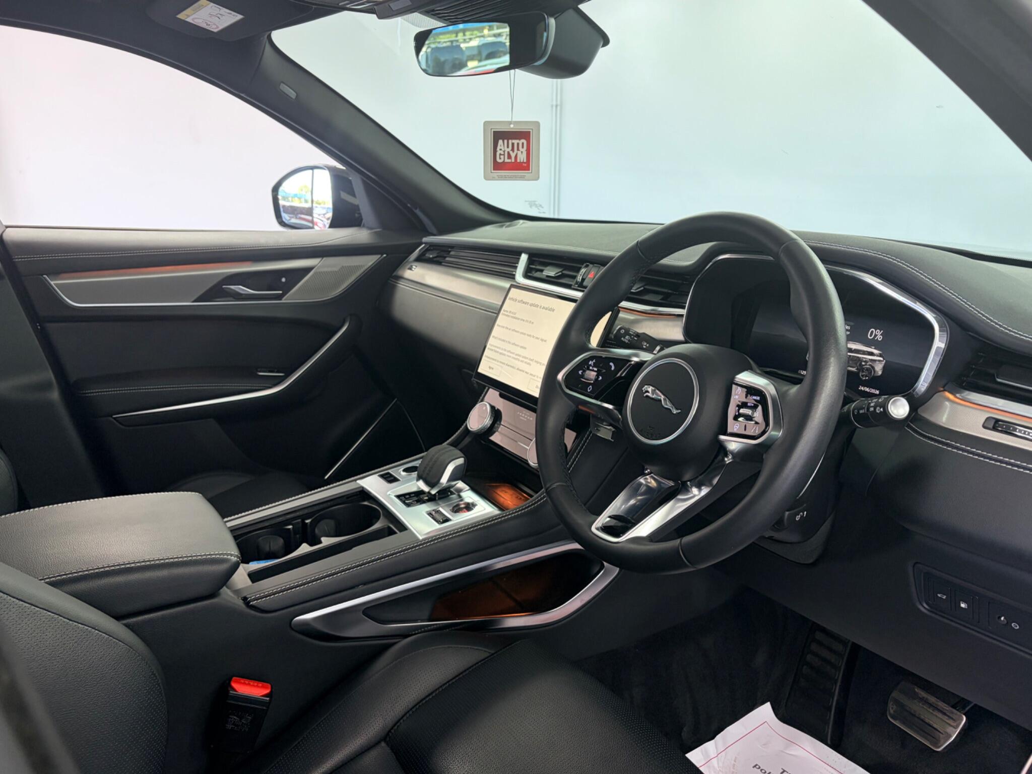 Jaguar F-Pace view 11