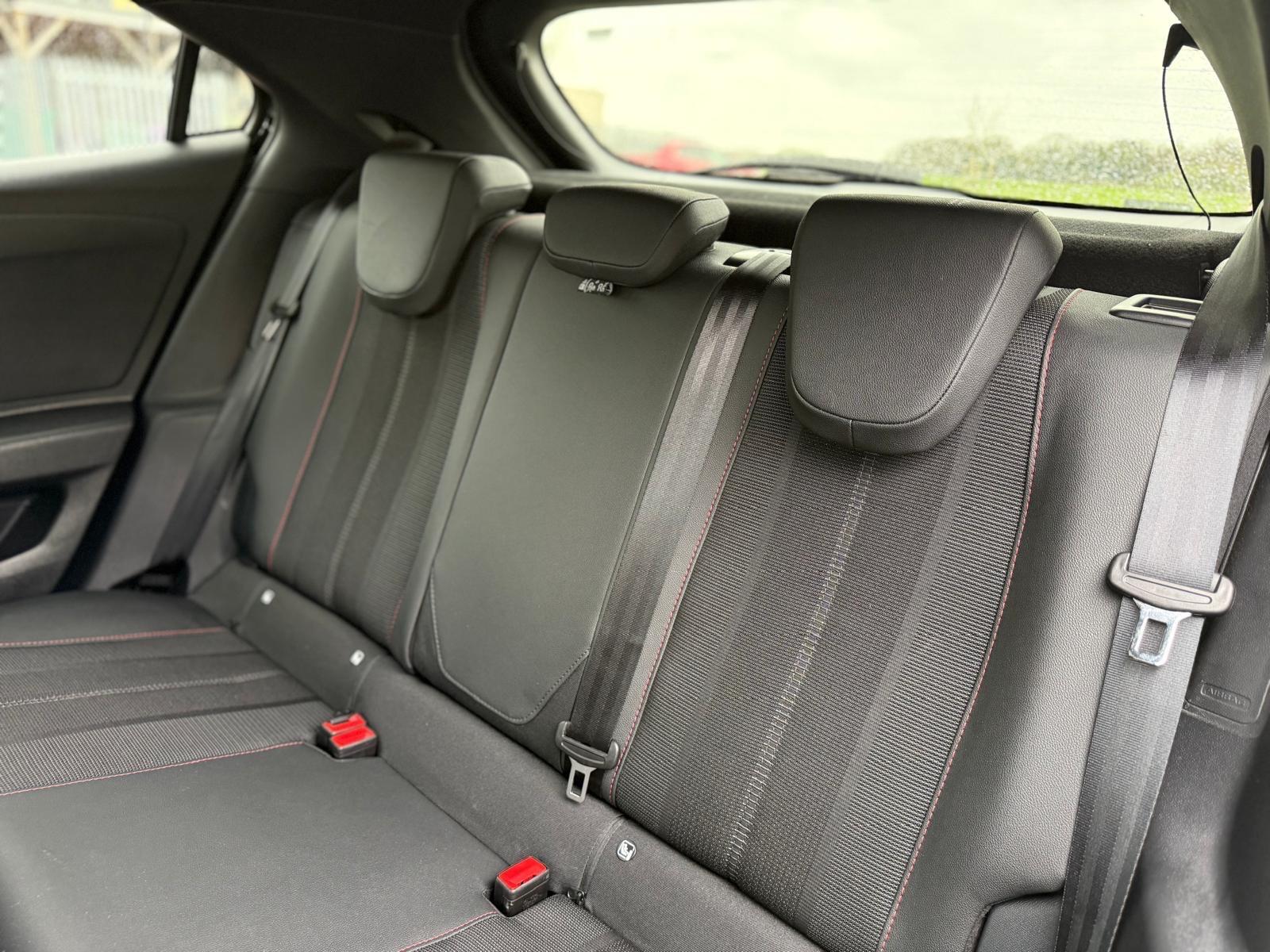 Vauxhall Mokka view 30
