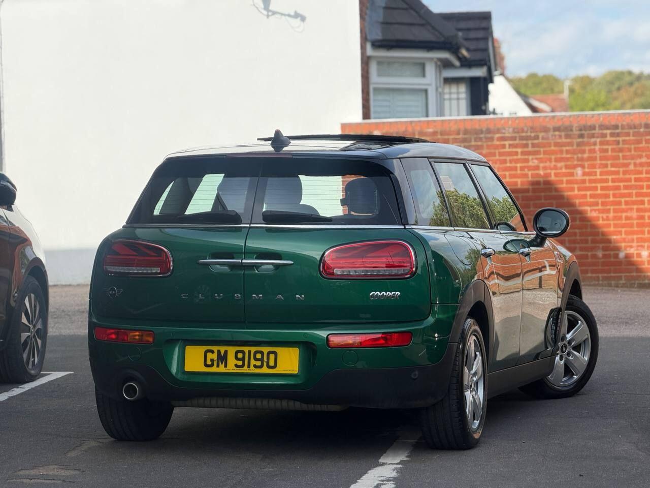 MINI Clubman view 55