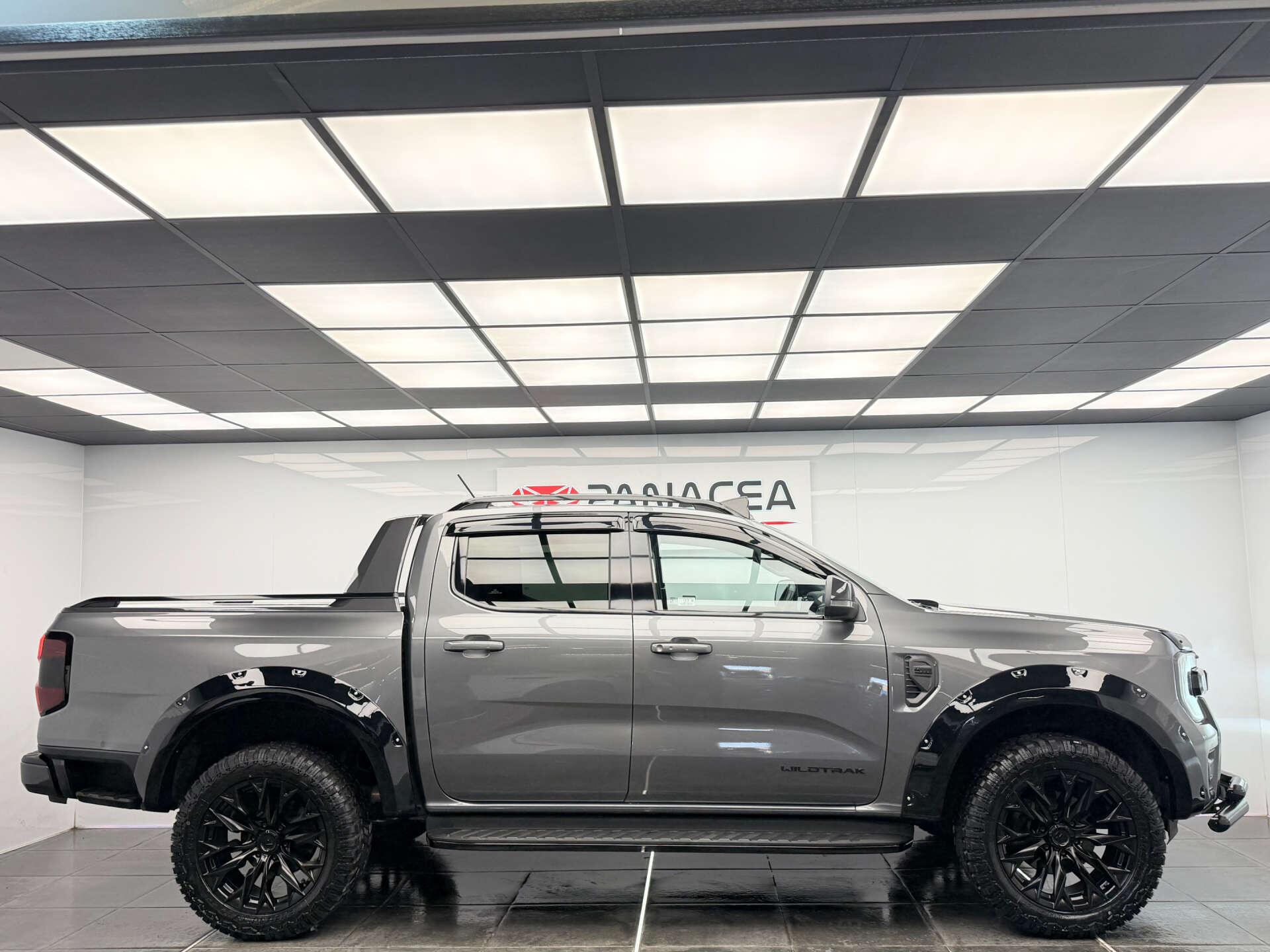 Ford Ranger view 5