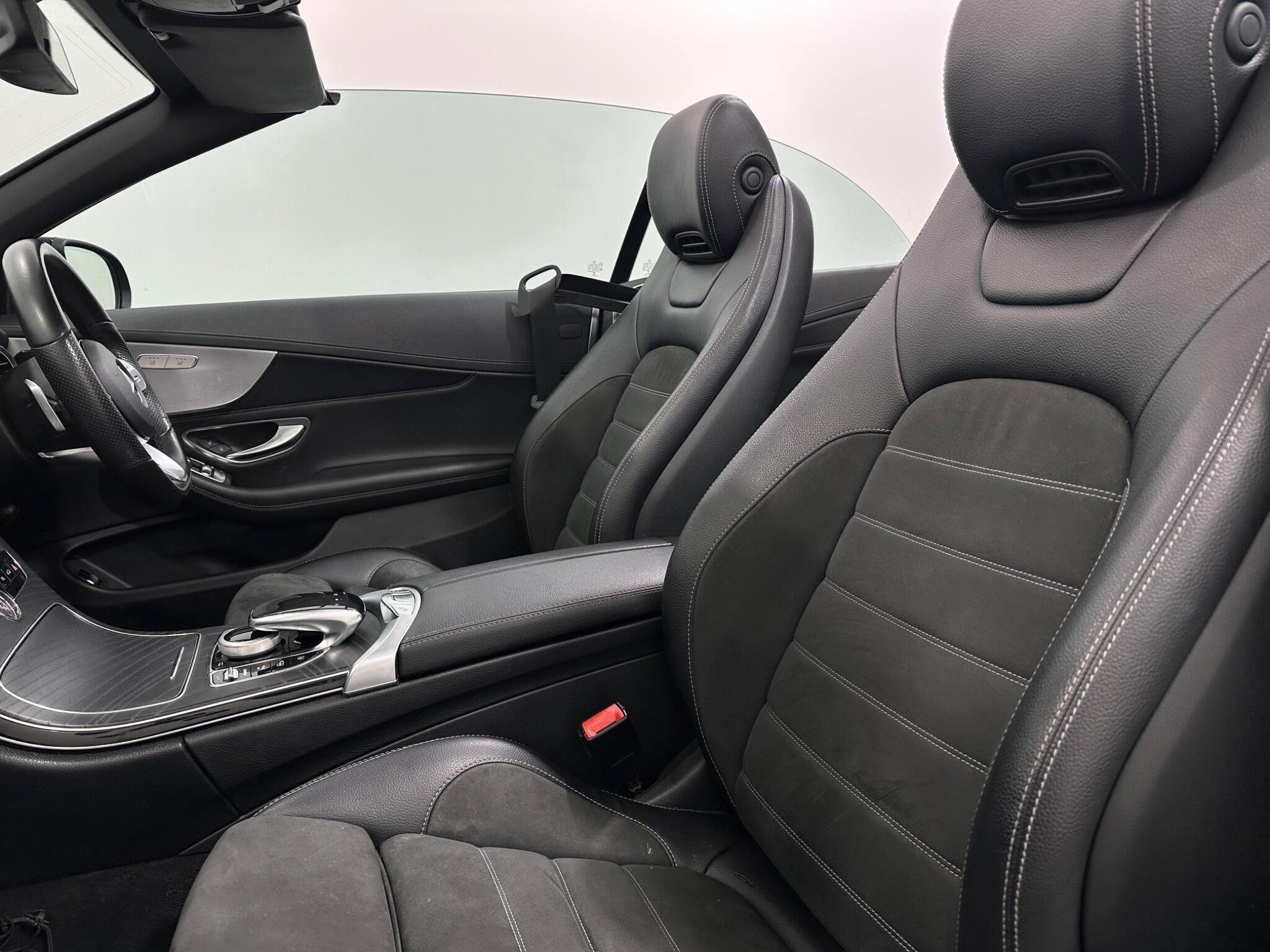 Mercedes-Benz C Class view 37