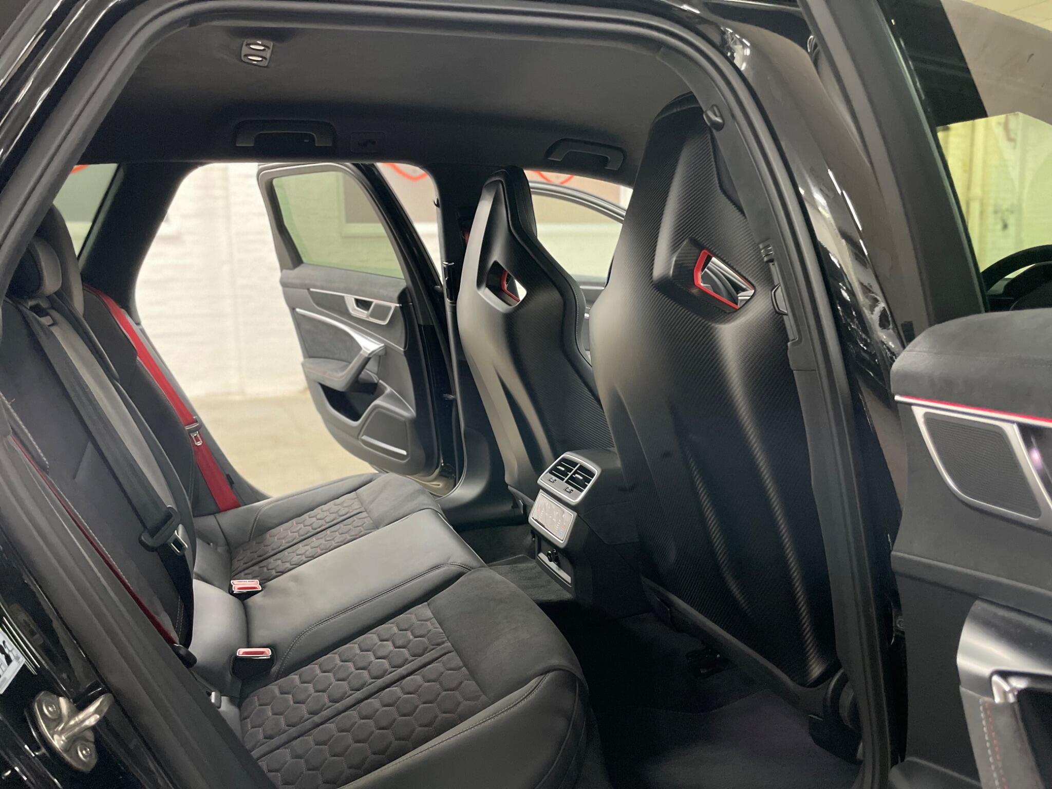 Audi RS6 view 68